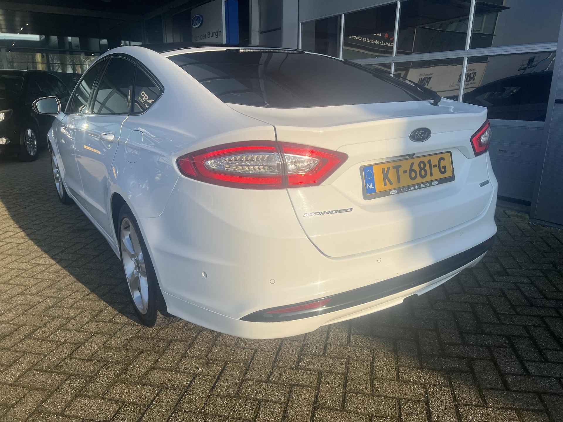 Ford Mondeo 1.5 Titanium - 3/22