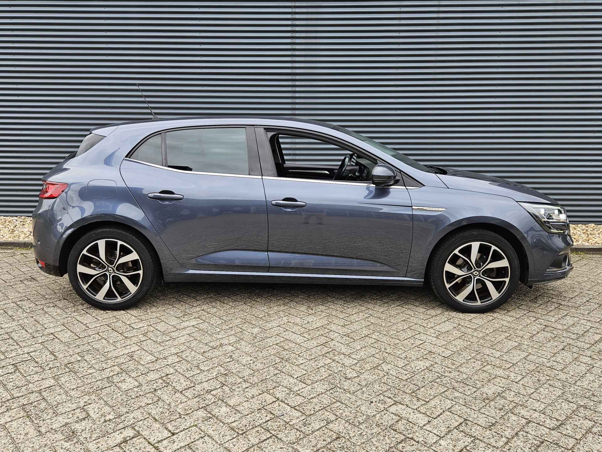 Renault Mégane 1.3 TCe 140 Bose | Trekhaak | Parkeercamera | Navigatie | Bluetooth | Park Assist | 1e Eigenaar !! - 13/50