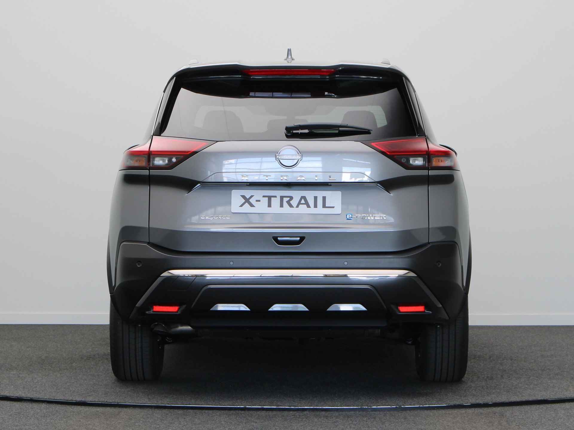 Nissan X-Trail N-Trek e-4ORCE - 7/51