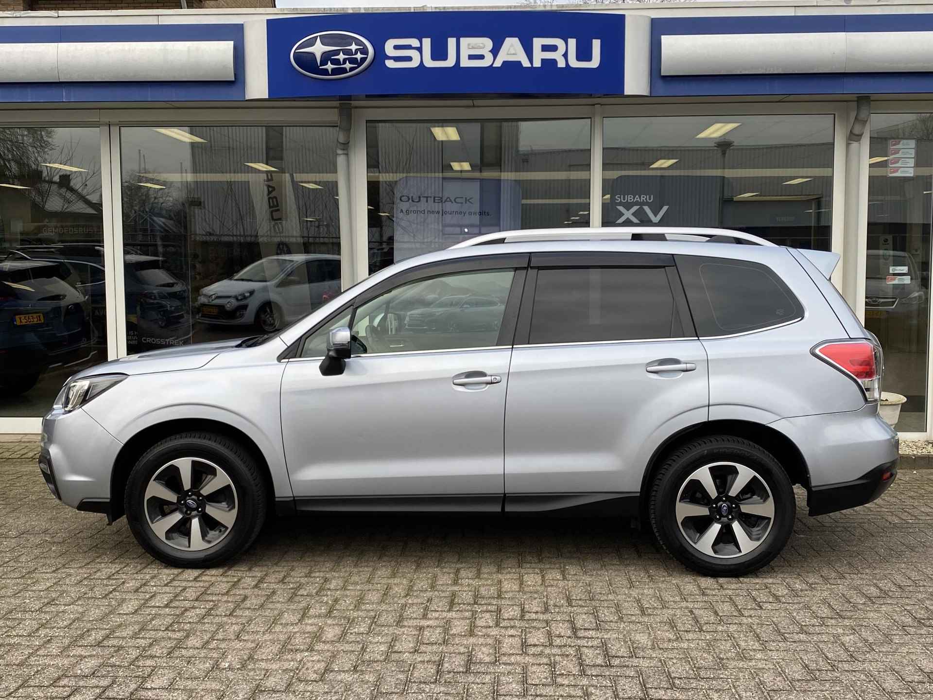 Subaru Forester 2.0 Luxury | Adaptieve Cruise Control | Stoelverwarming | Panoramadak | Achteruitrijcamera | Trekhaak | - 3/42