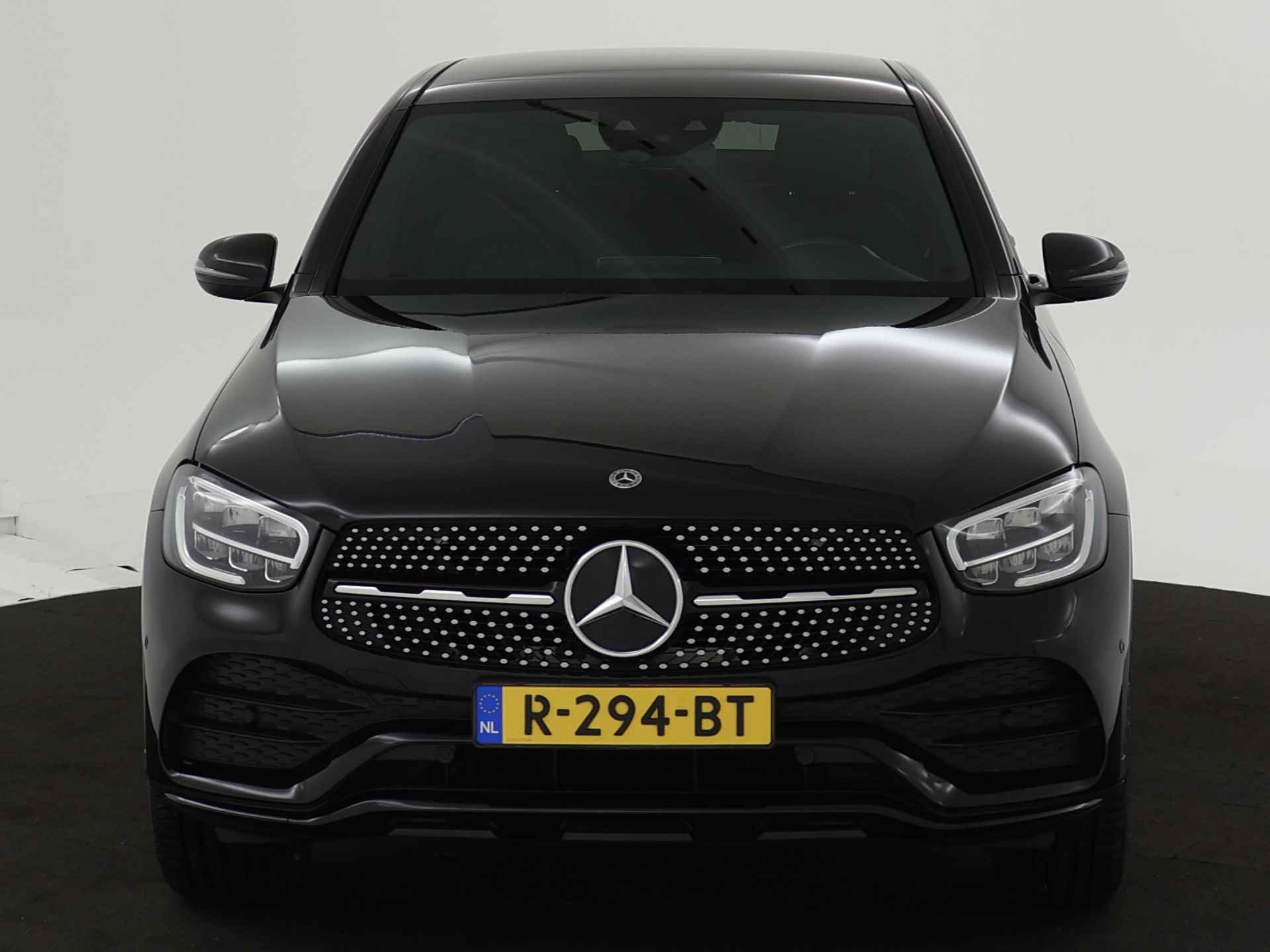 Mercedes-Benz GLC Coupé 300 e 4MATIC Business Solution AMG | AMG Styling | Night Pakket | 20 Inch AMG LM velgen | Digitaal Dashboard | Inclusief 24 maanden MB Certified garantie voor Europa | - 27/45