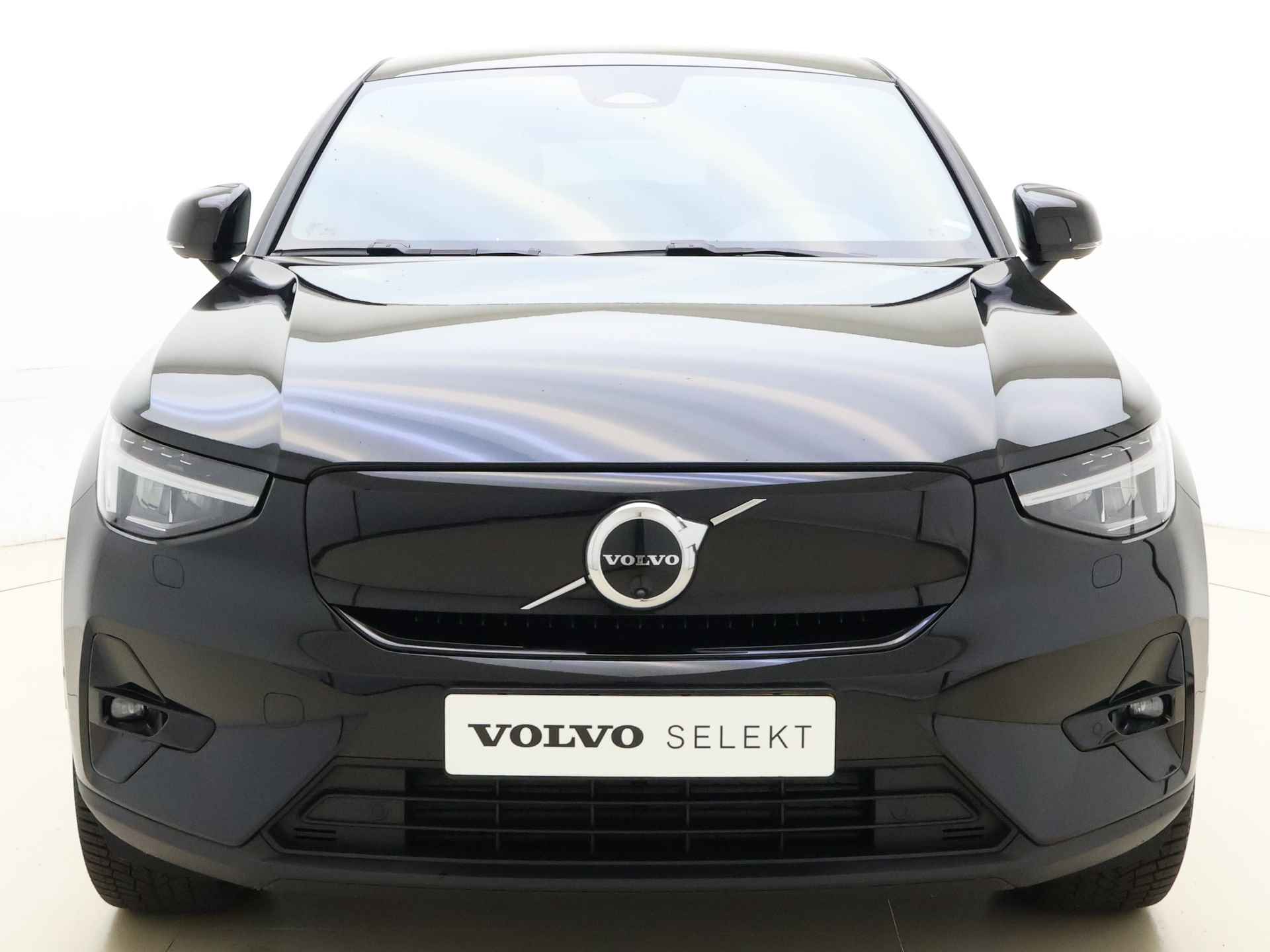 Volvo C40 Extended Range Ultimate 82 kWh / H&K Audio / Elektrische stoelen / Glazen dak / Woolblend / Keyless / 360 Camera / BLIS / Adapt. Cruise / - 4/40