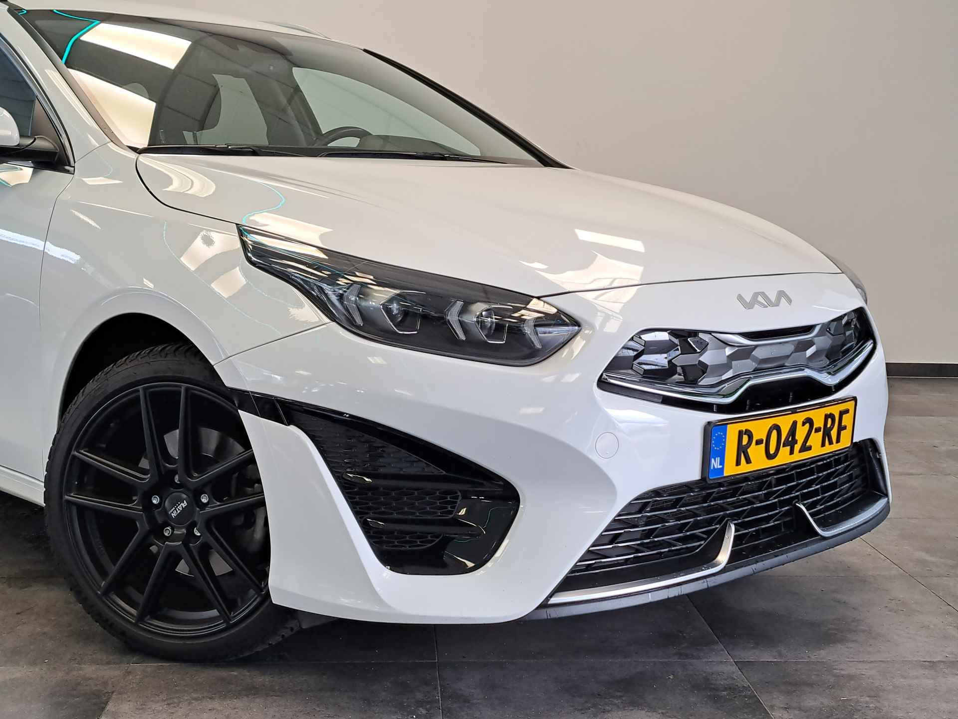 Kia Ceed Sportswagon 1.6 GDI PHEV DynamicLine FACELIFT 18'lmv CruiseControl ClimateControl 2 jaar garantie mogelijk* (vraag naar de voorwaarden) - 3/21