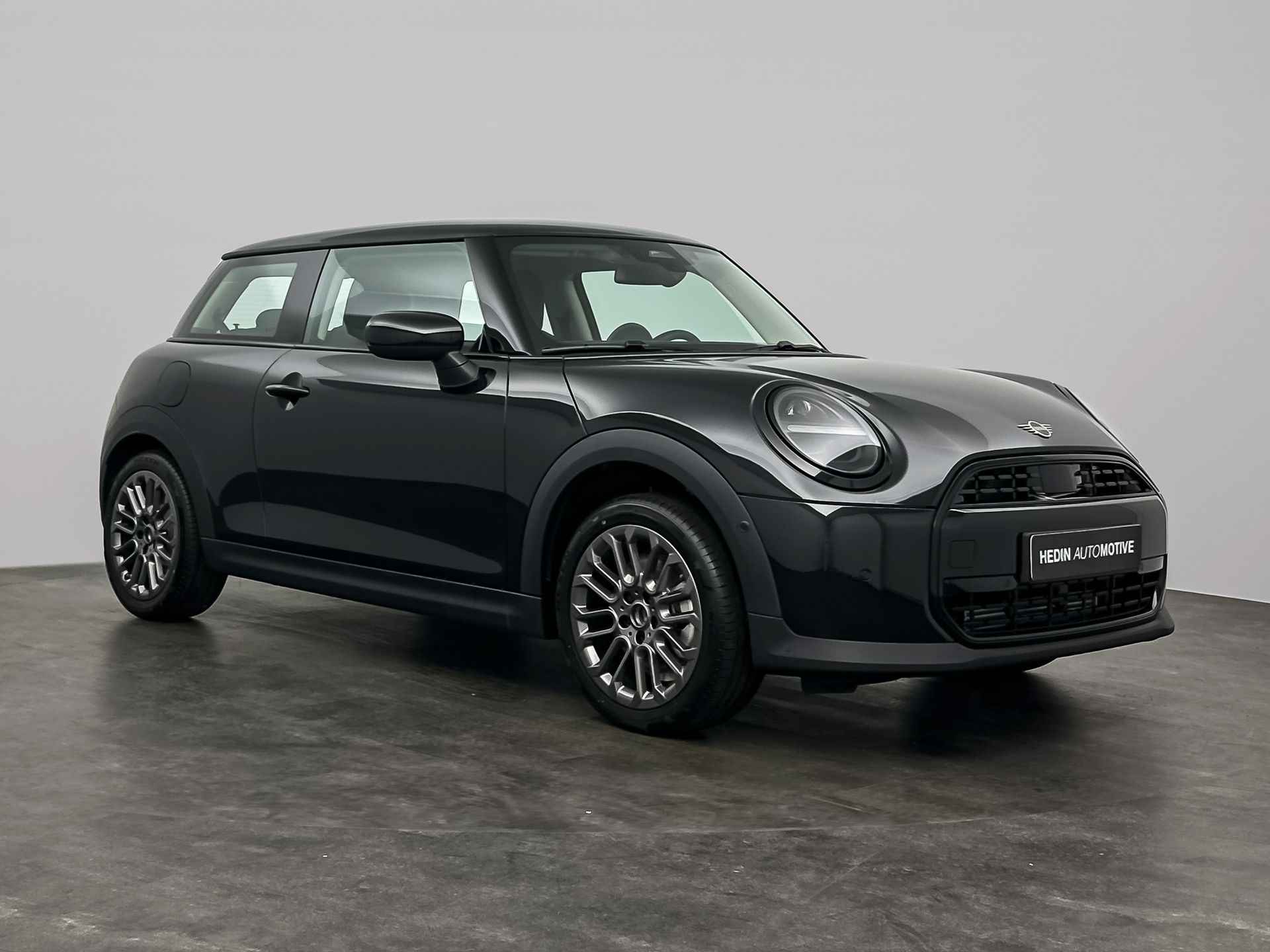 MINI 3-deurs Cooper C Essential Trim | 17 Inch LM wielen - 4/24