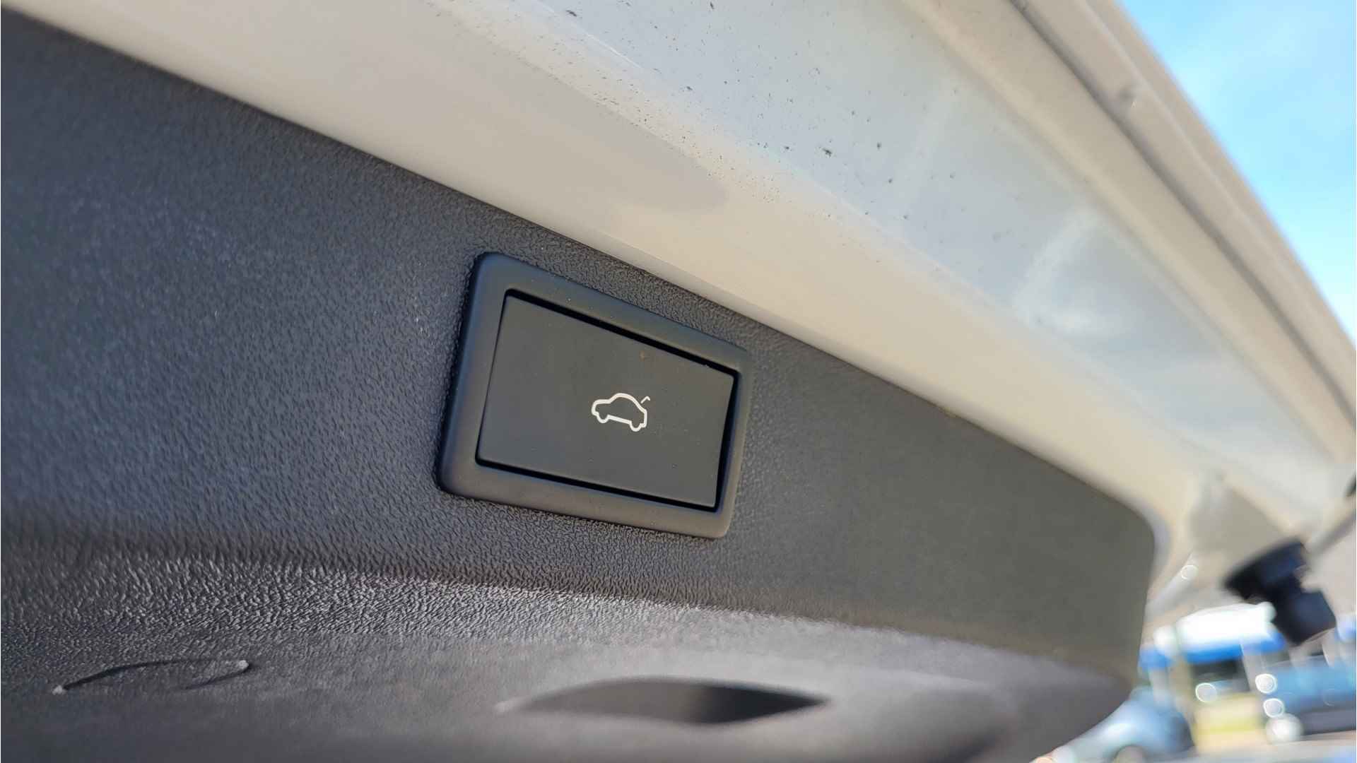 Škoda Enyaq iV 60 58 kWh Achteruitrijcamer/AppleCarplay/Keyless - 8/39
