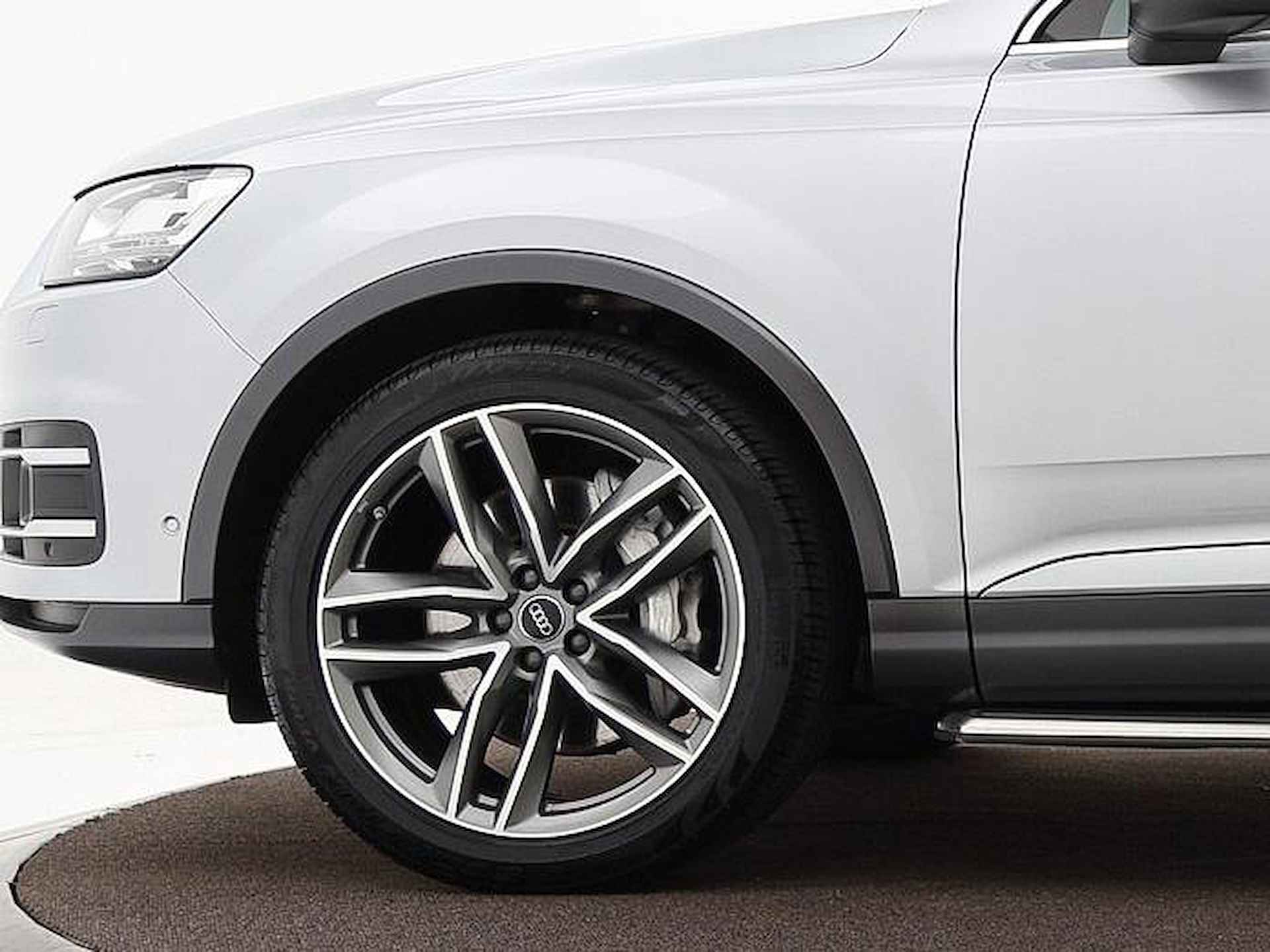 Audi Q7 3.0 TFSI Quattro 333 PK Pro Line S + 7p | Panorama dak | Stoelmassage, Verwarming en Ventilatie | ACC + Side Assist | Stuurverwarming | 12 Maanden BOVAG-Garantie | - 10/46