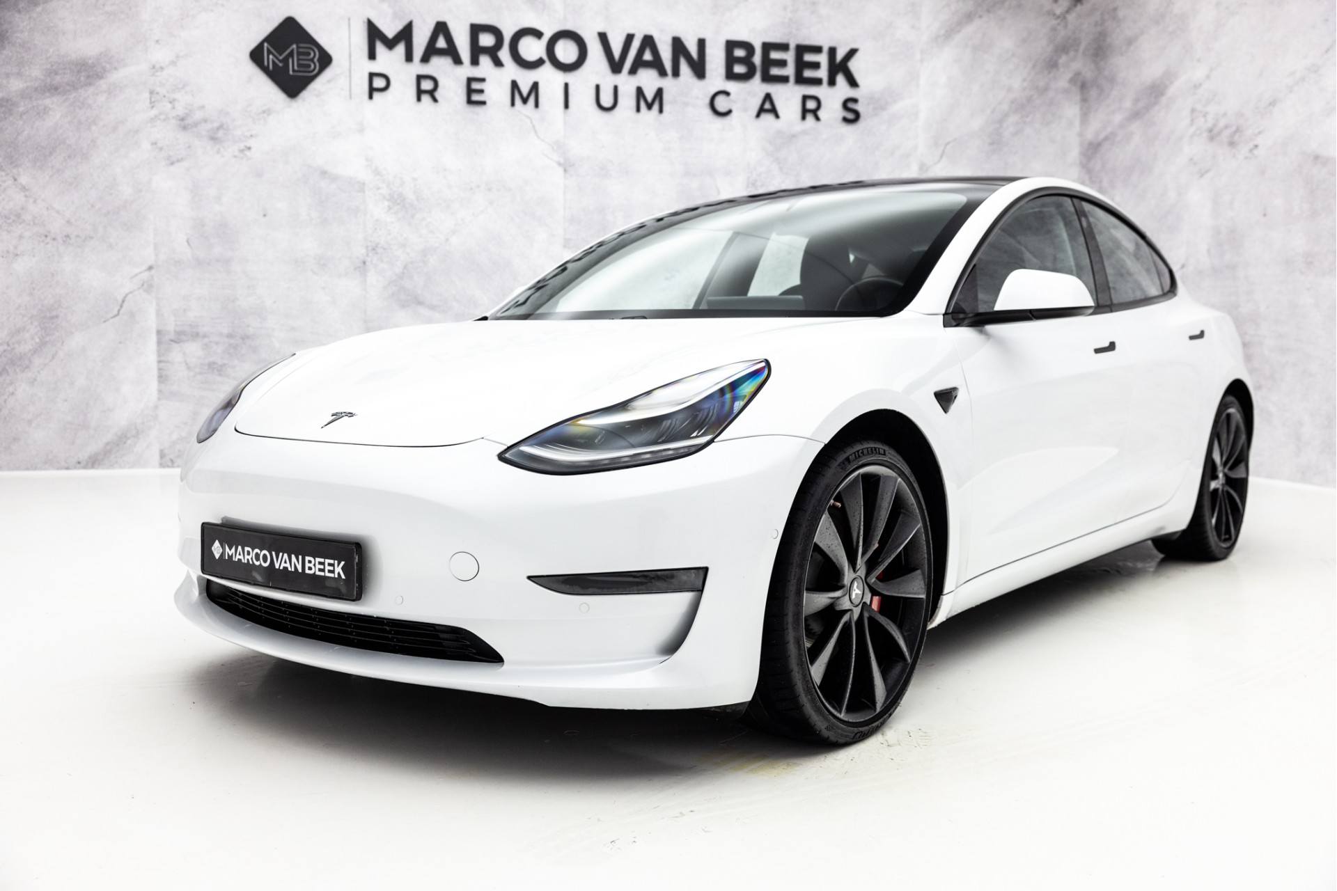 Tesla Model 3 Performance 75 kWh | Autopilot | BTW | 20" | Dual Motor | Pano