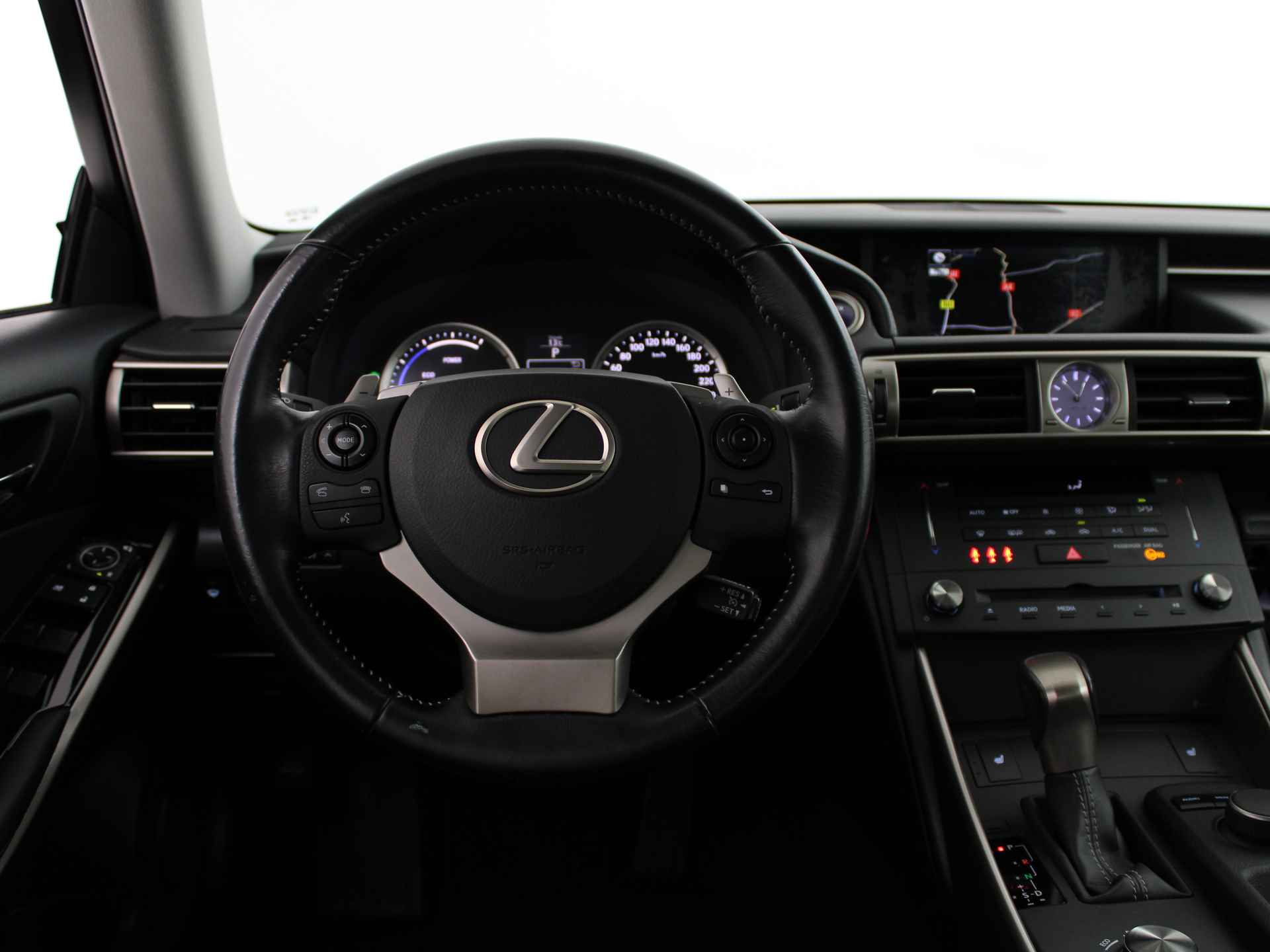 Lexus IS 300h 25th Edition | Navigatie | Camera | LM velgen | Cruise Control | Parkeersensoren | Stoelverwarming | - 6/45