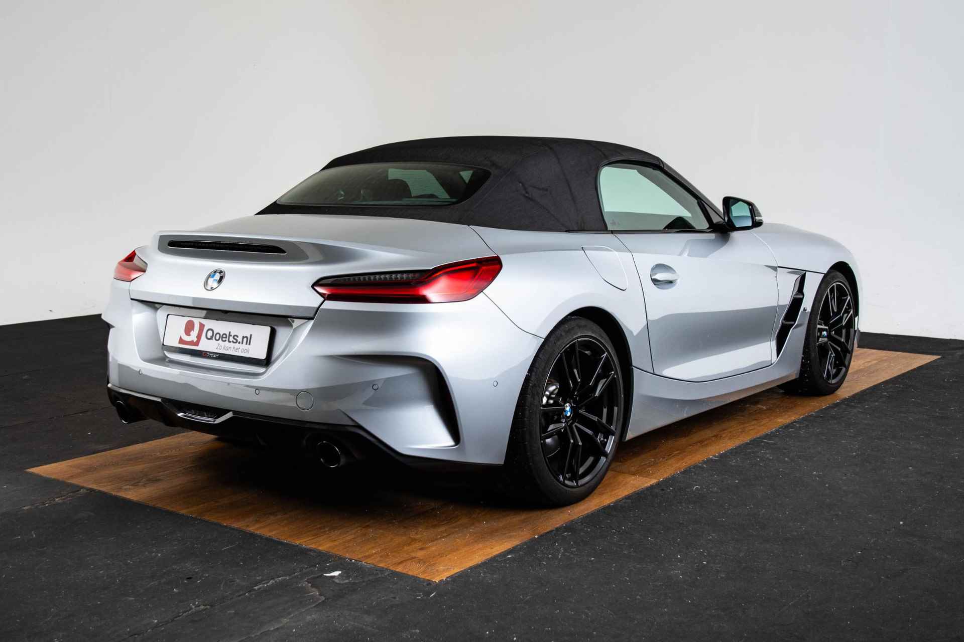 BMW Z4 Roadster sDrive20i Business Edition Plus M Sportpakket - Comfort Access - Adaptive LED - Head-Up Display - Harman Kardon - Kap met Zilvereffect - 2/78