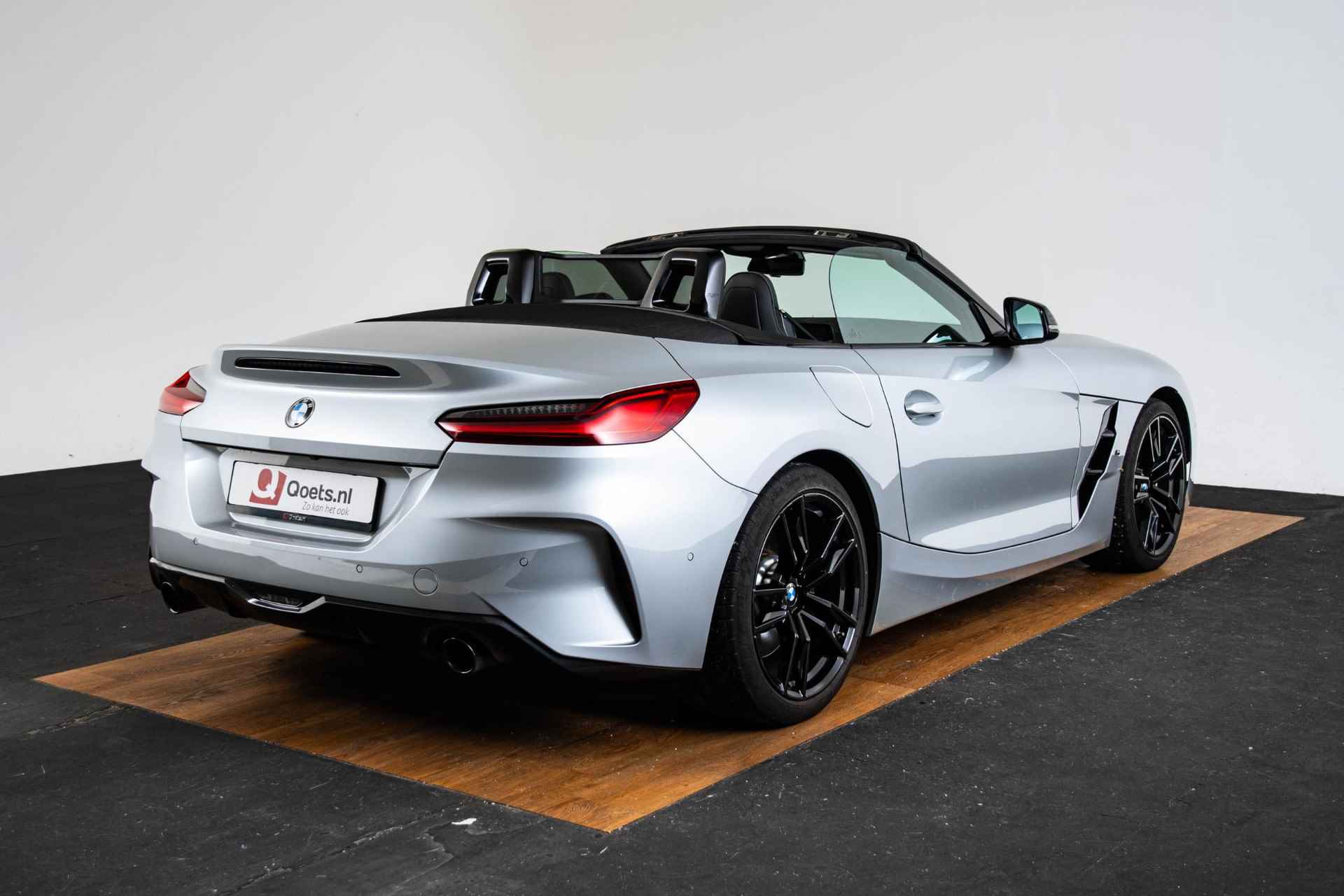 BMW Z4 Roadster sDrive20i Business Edition Plus M Sportpakket - Comfort Access - Adaptive LED - Head-Up Display - Harman Kardon - Kap met Zilvereffect - 10/78