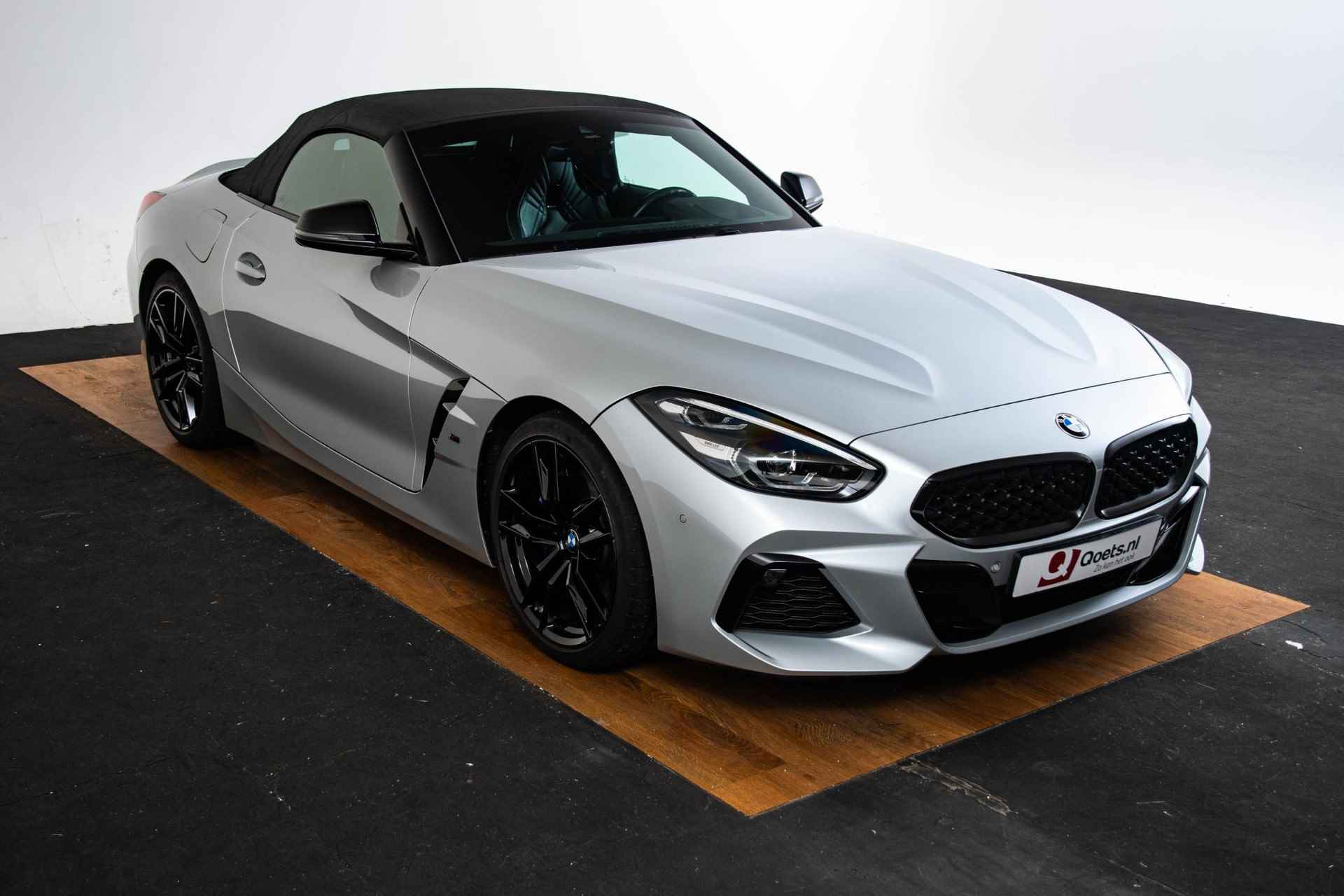 BMW Z4 Roadster sDrive20i Business Edition Plus M Sportpakket - Comfort Access - Adaptive LED - Head-Up Display - Harman Kardon - Kap met Zilvereffect - 70/78