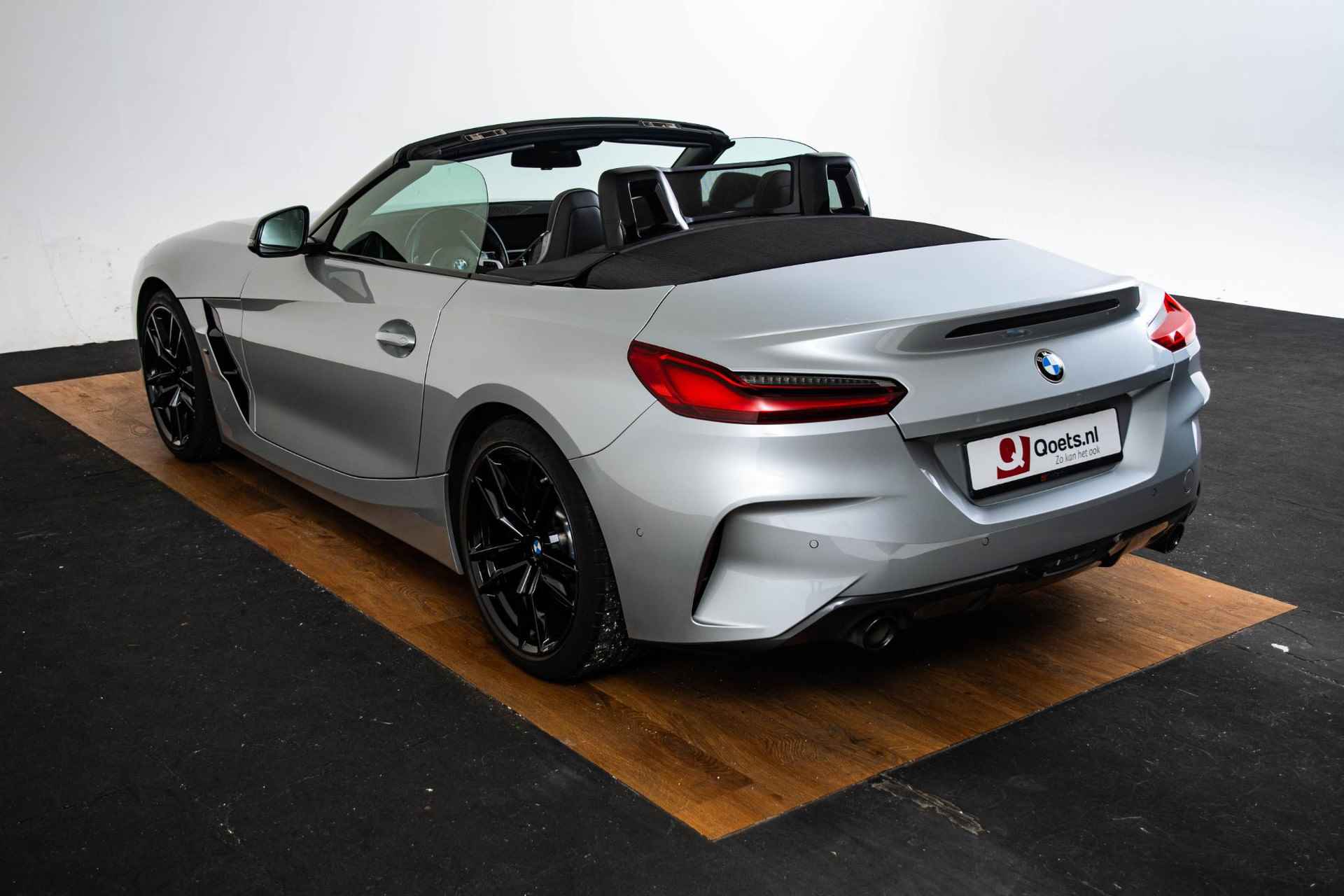 BMW Z4 Roadster sDrive20i Business Edition Plus M Sportpakket - Comfort Access - Adaptive LED - Head-Up Display - Harman Kardon - Kap met Zilvereffect - 25/78