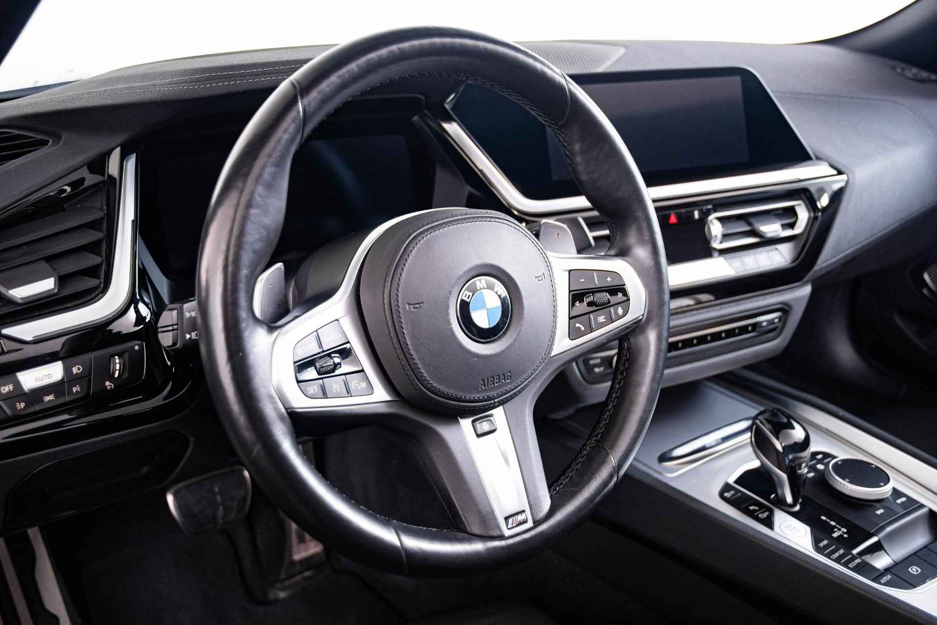 BMW Z4 Roadster sDrive20i Business Edition Plus M Sportpakket - Comfort Access - Adaptive LED - Head-Up Display - Harman Kardon - Kap met Zilvereffect - 41/78