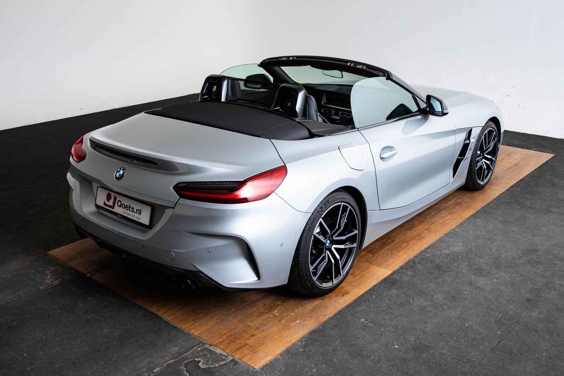 BMW Z4 Roadster sDrive20i Business Edition Plus M Sportpakket - Comfort Access - Adaptive LED - Head-Up Display - Harman Kardon - Kap met Zilvereffect - 10/74