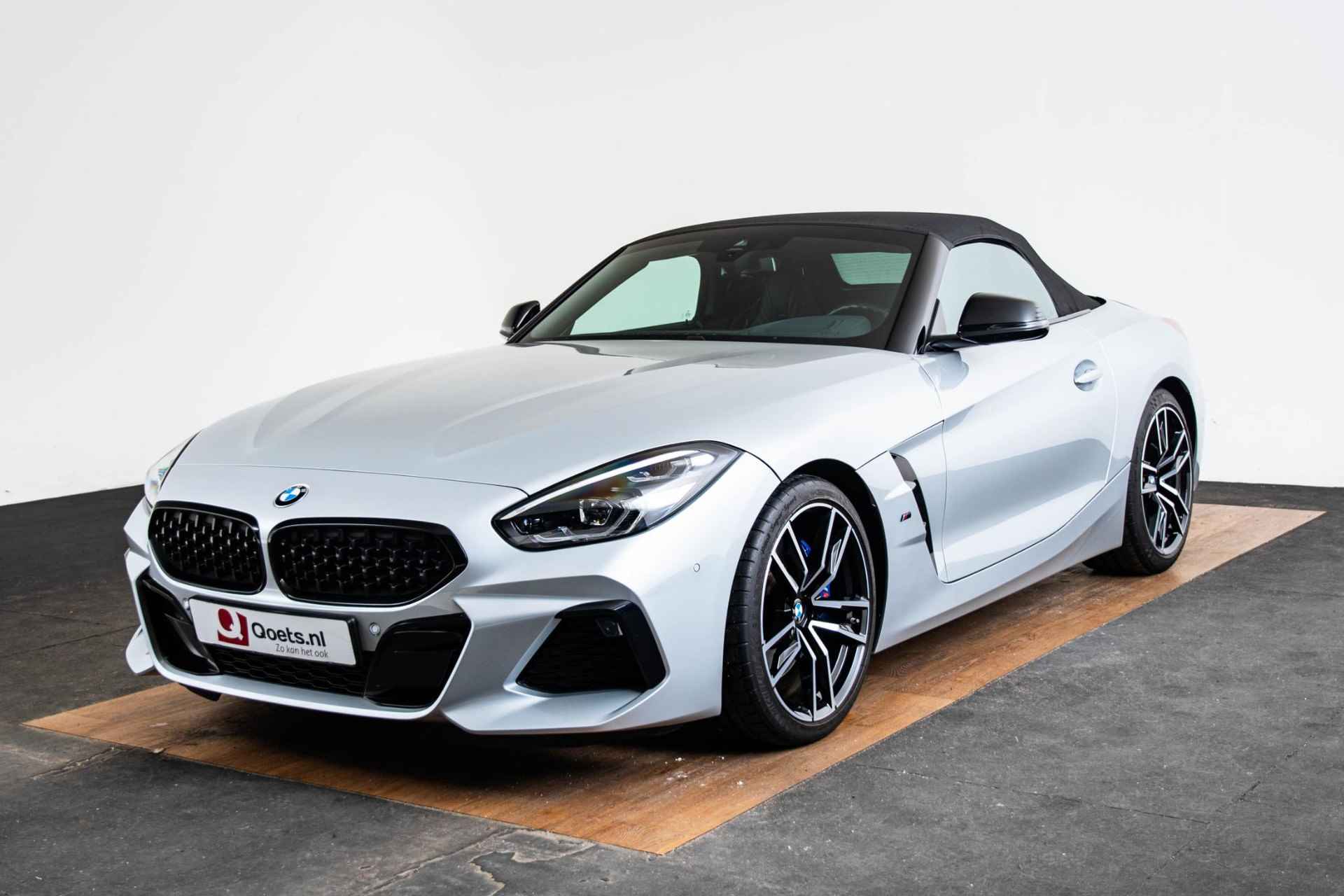 BMW Z4 Roadster sDrive20i Business Edition Plus M Sportpakket - Comfort Access - Adaptive LED - Head-Up Display - Harman Kardon - Kap met Zilvereffect - 24/74