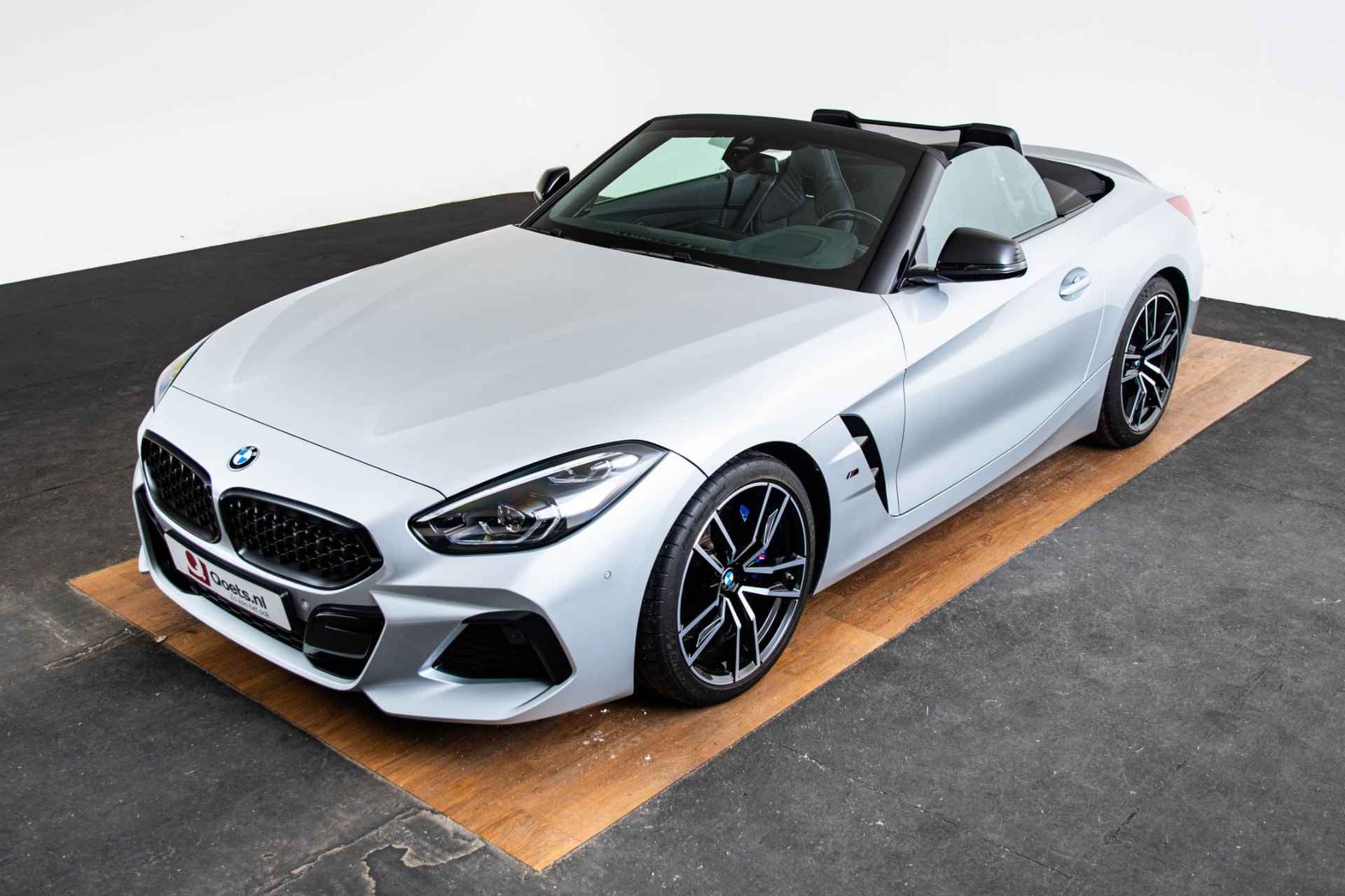 BMW Z4 Roadster sDrive20i Business Edition Plus M Sportpakket - Comfort Access - Adaptive LED - Head-Up Display - Harman Kardon - Kap met Zilvereffect - 68/74