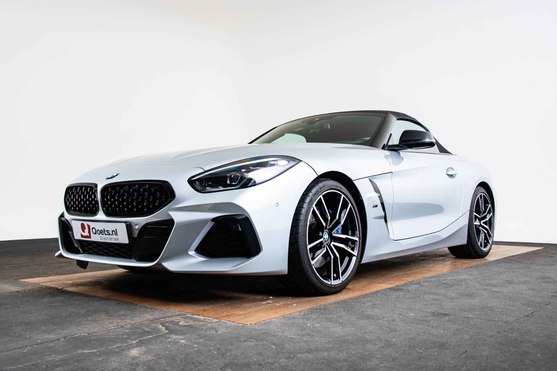 BMW Z4 Roadster sDrive20i Business Edition Plus M Sportpakket - Comfort Access - Adaptive LED - Head-Up Display - Harman Kardon - Kap met Zilvereffect - 70/74