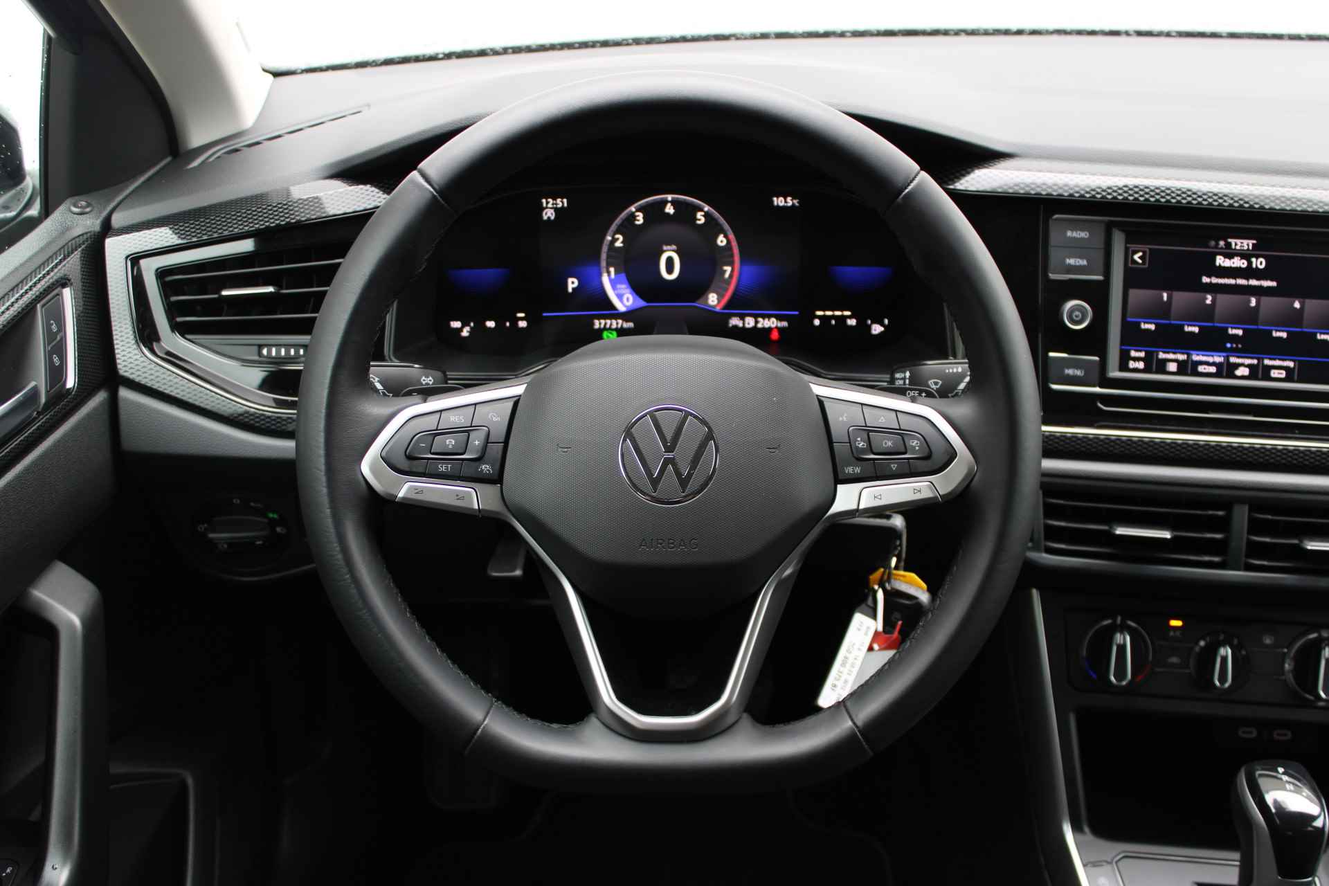 Volkswagen Taigo Life 1.0 TSI 110 pk DSG | Extra Fabrieksgarantie | Camera | App Connect | Getint Glas | 16"Lmv - 12/33