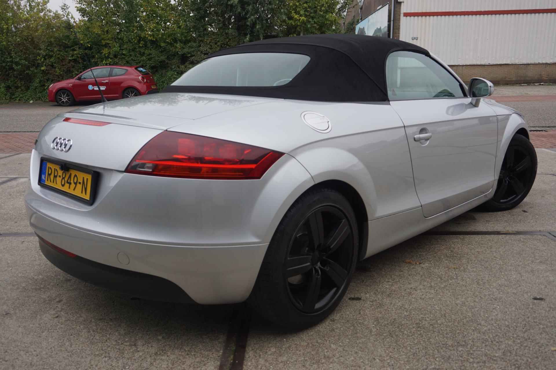 Audi TT Roadster 2.0 TFSI - 8/25