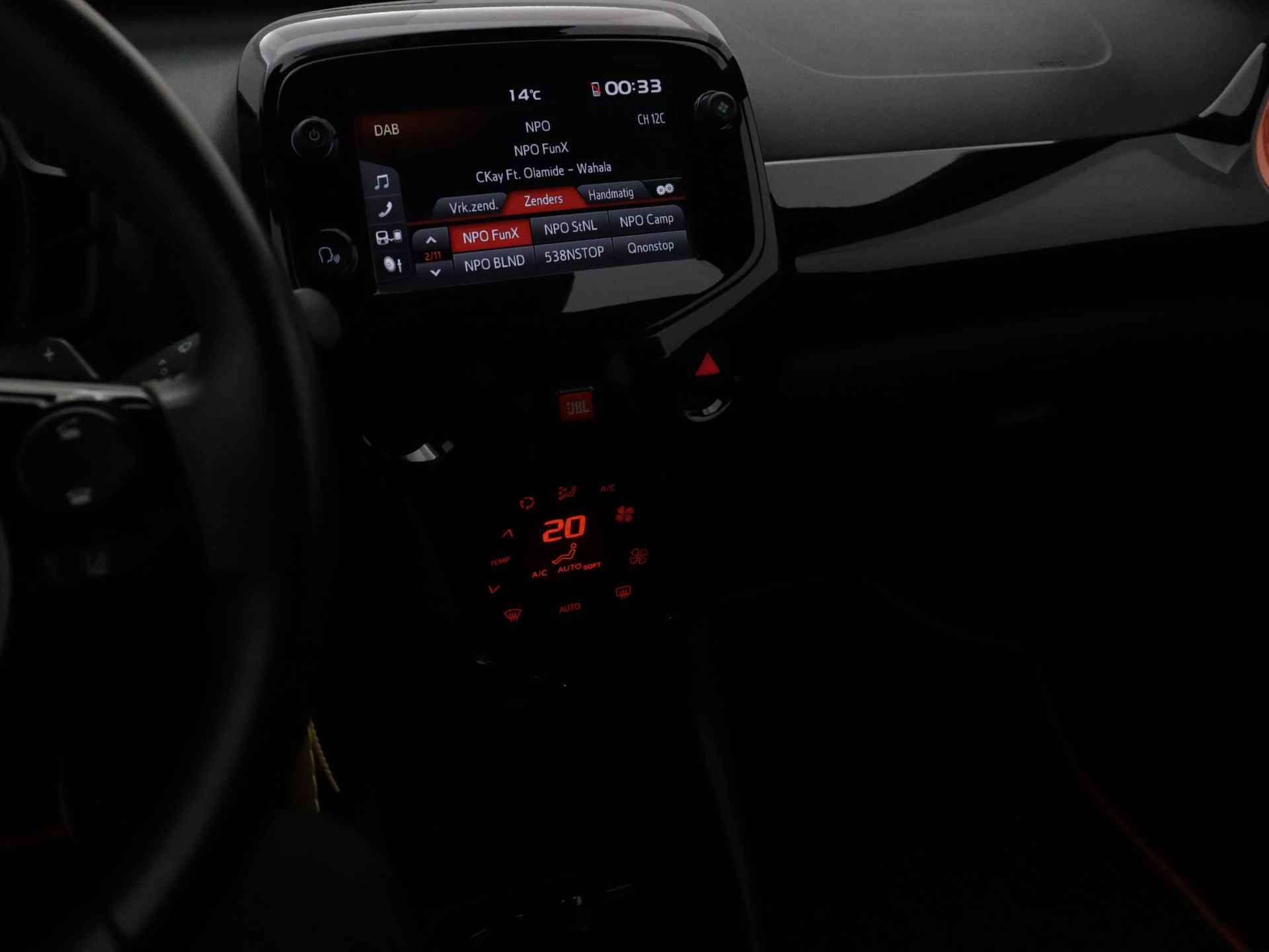 Toyota Aygo 1.0 X-JBL Limited | Safety Sense | Climate Control | Apple Carplay/Android Auto | - 8/41