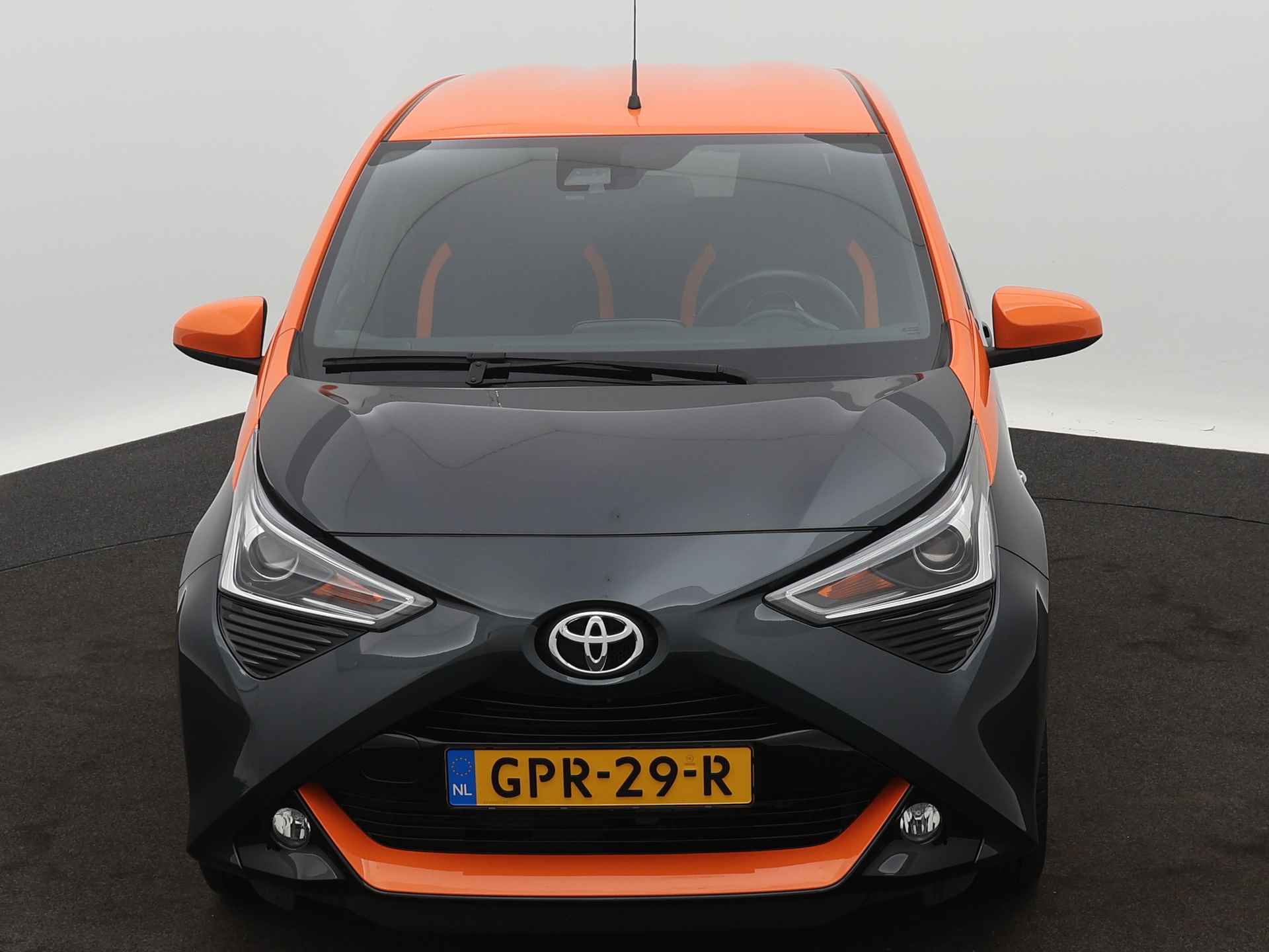 Toyota Aygo 1.0 X-JBL Limited | Safety Sense | Climate Control | Apple Carplay/Android Auto | - 27/41