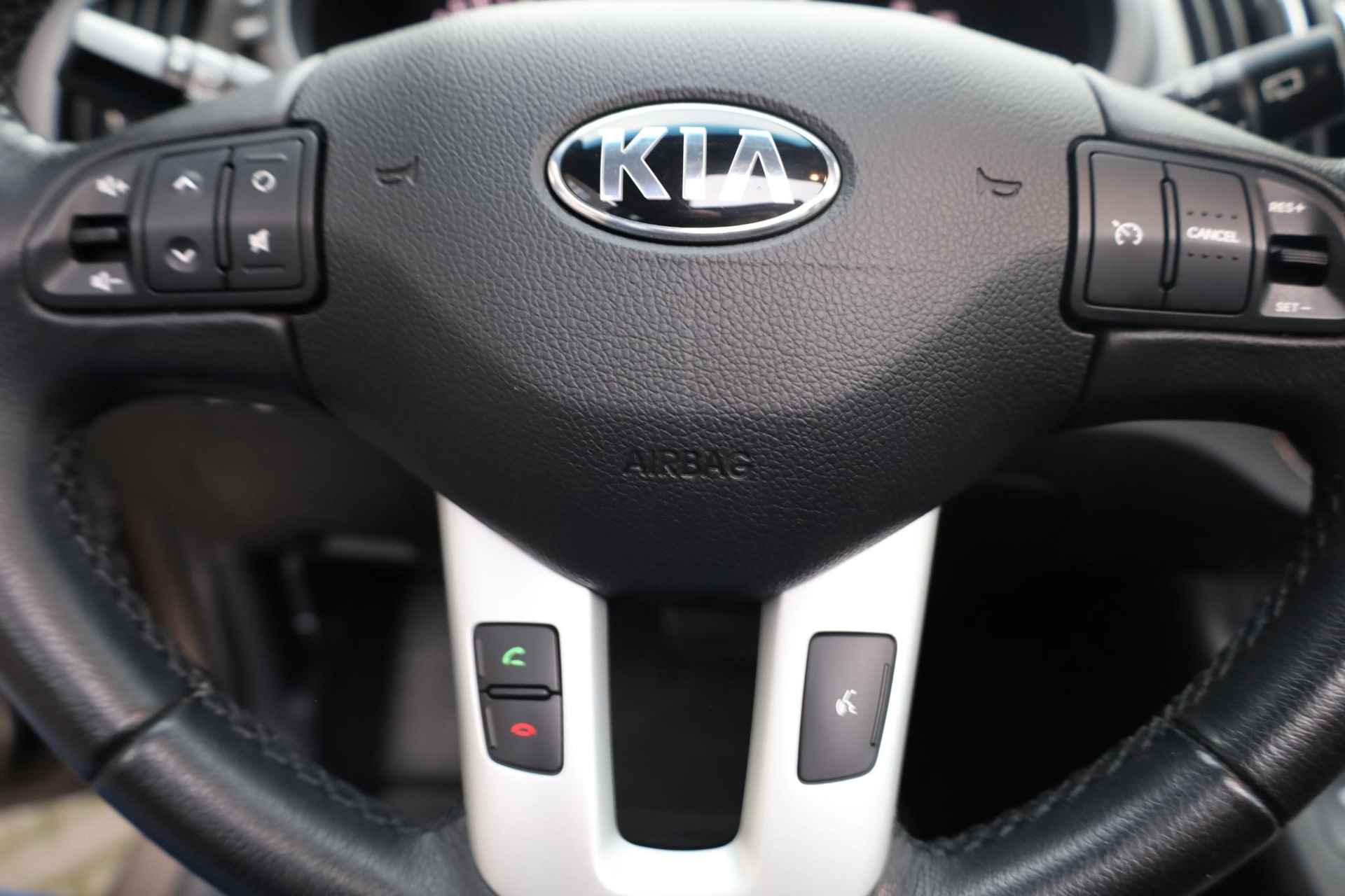 Kia Sportage 2.0 Super Pack LEER CAMERA PANO 4xSTOELVERWARMING 2xPDC CRUISE NAVI CLIMA 18"LMV KEYLESS - 18/50