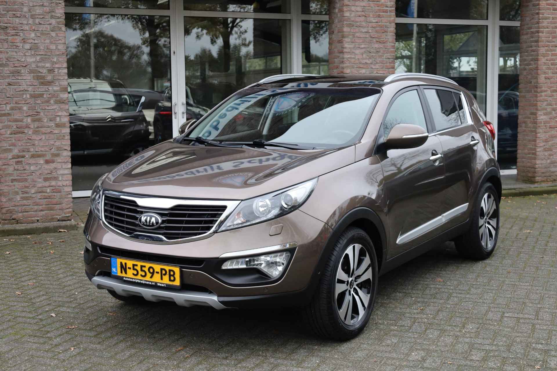 Kia Sportage 2.0 Super Pack LEER CAMERA PANO 4xSTOELVERWARMING 2xPDC CRUISE NAVI CLIMA 18"LMV KEYLESS - 40/50