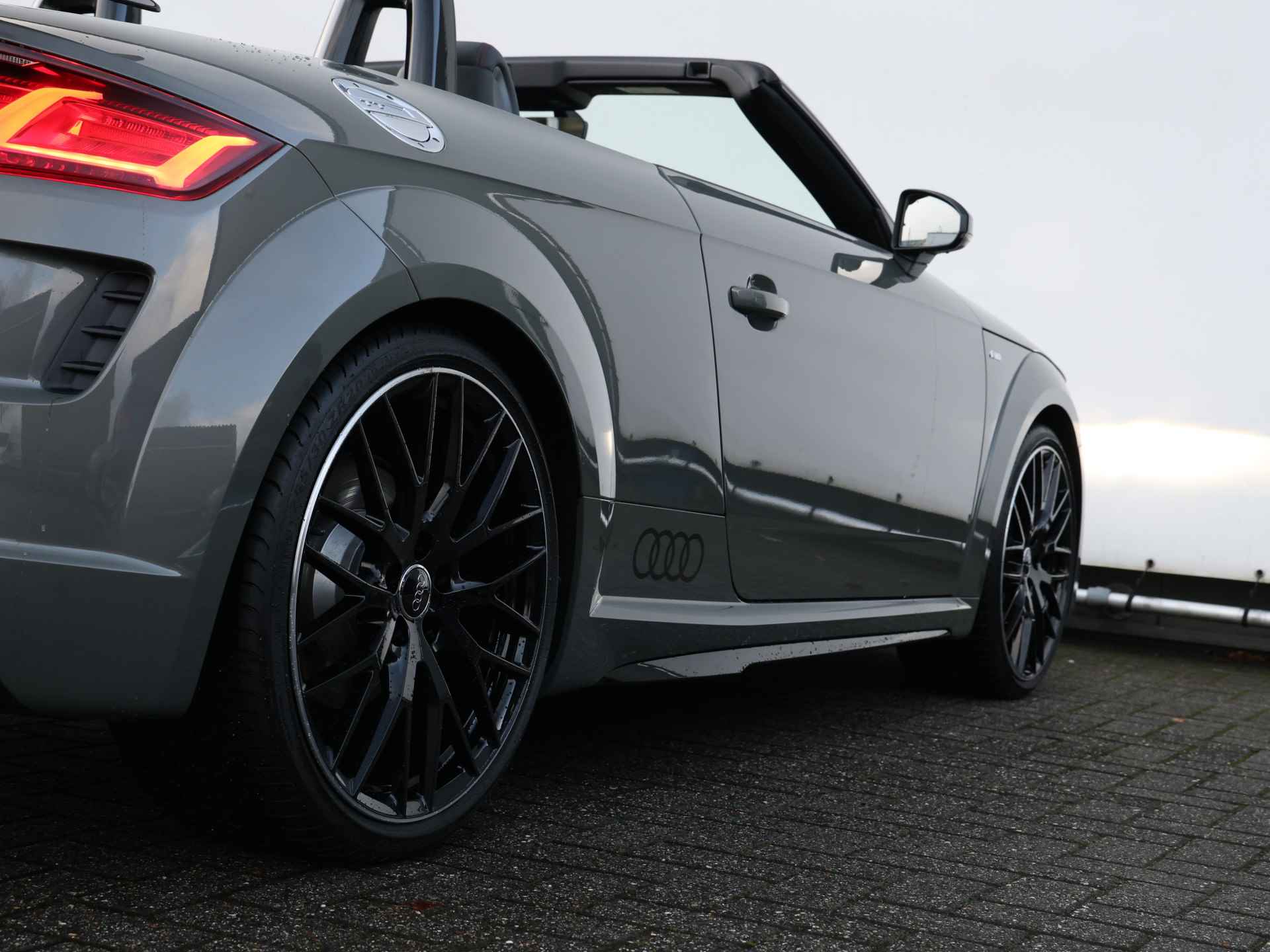 Audi TT Roadster 40 TFSI Pro Line S 197pk | Keyless | 20" Velgen | Stoelverwarming | Apple Carplay | Navi - 28/57