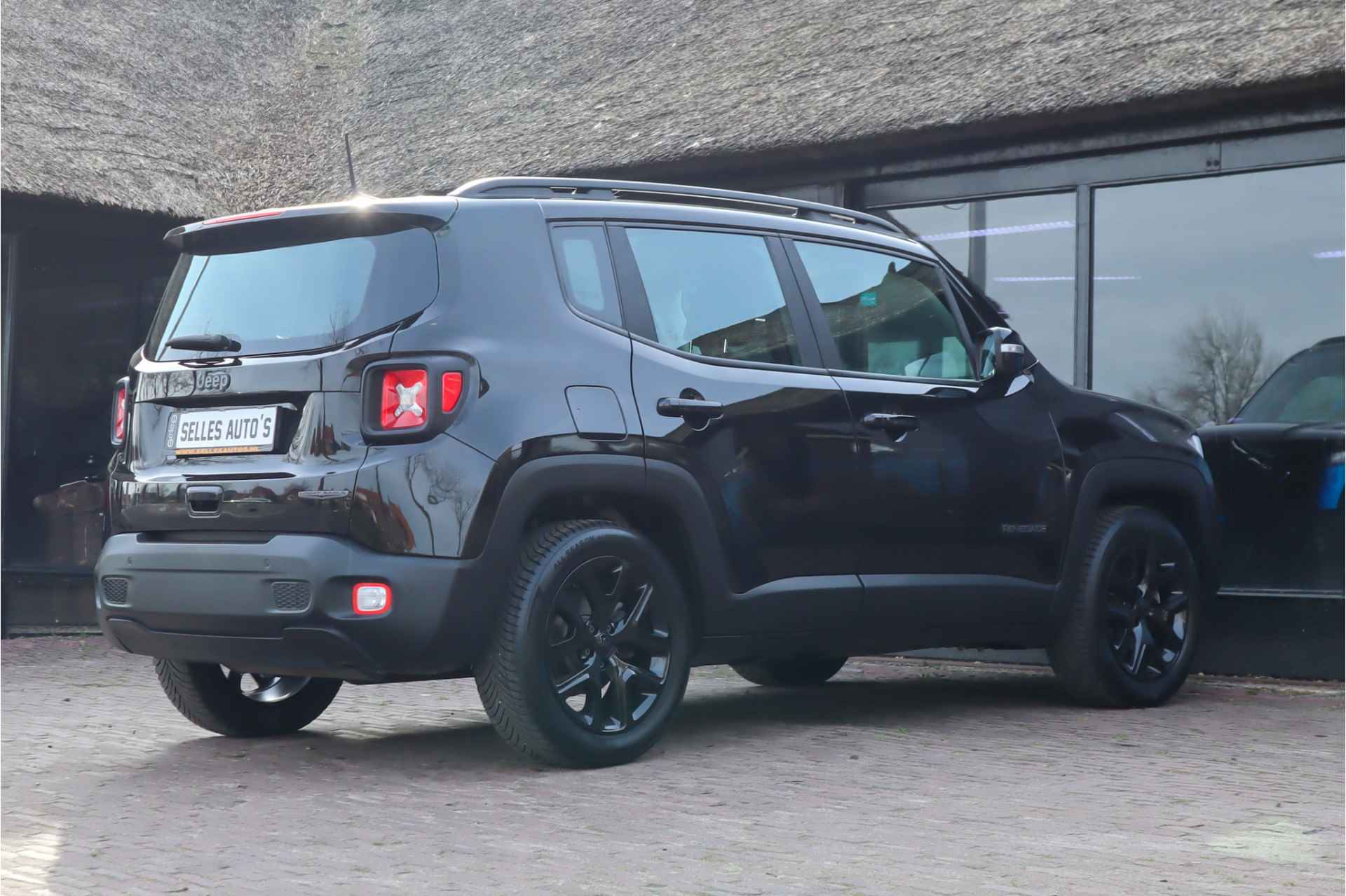 Jeep Renegade 1.0T Night Eagle | DAB Radio | Keyless | Apple carplay & Android Auto - 26/41