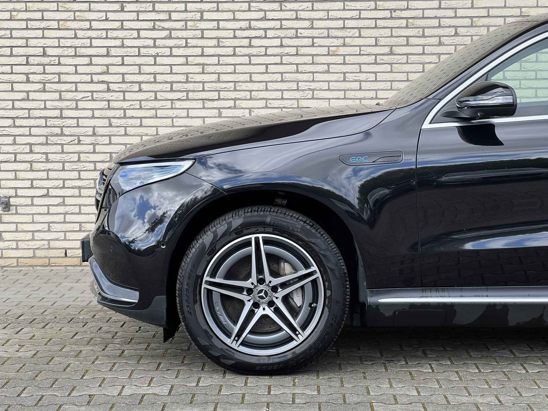 Mercedes-Benz EQC 400 4-Matic Premium Plus AMG Line | Rij-assistentiepakket | Burmester | Schuifdak - 3/22