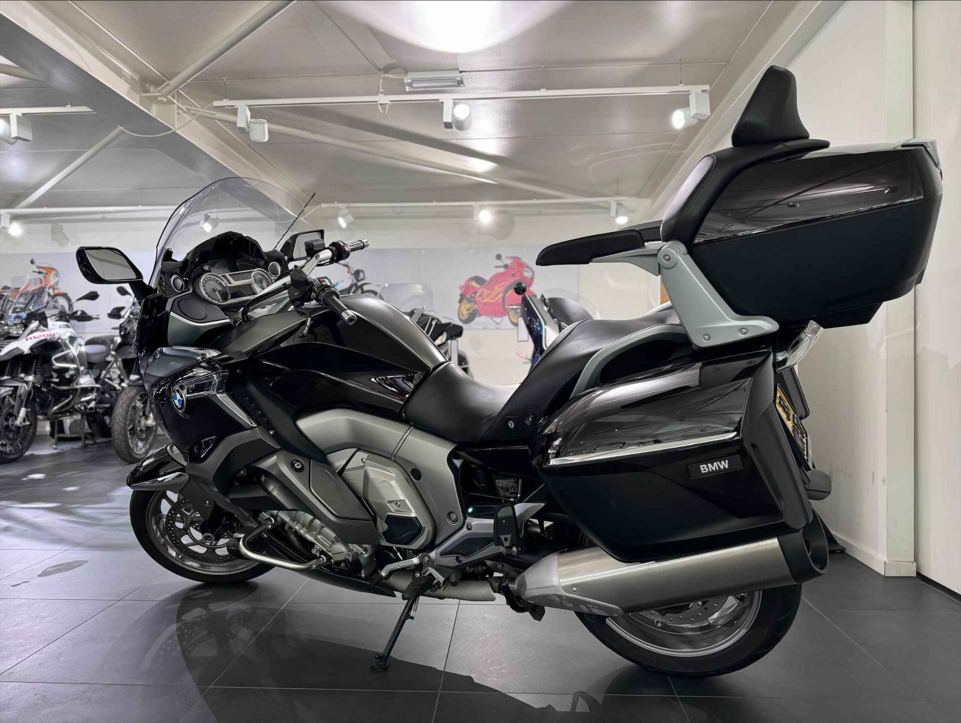 BMW K 1600 GTL - 2/12