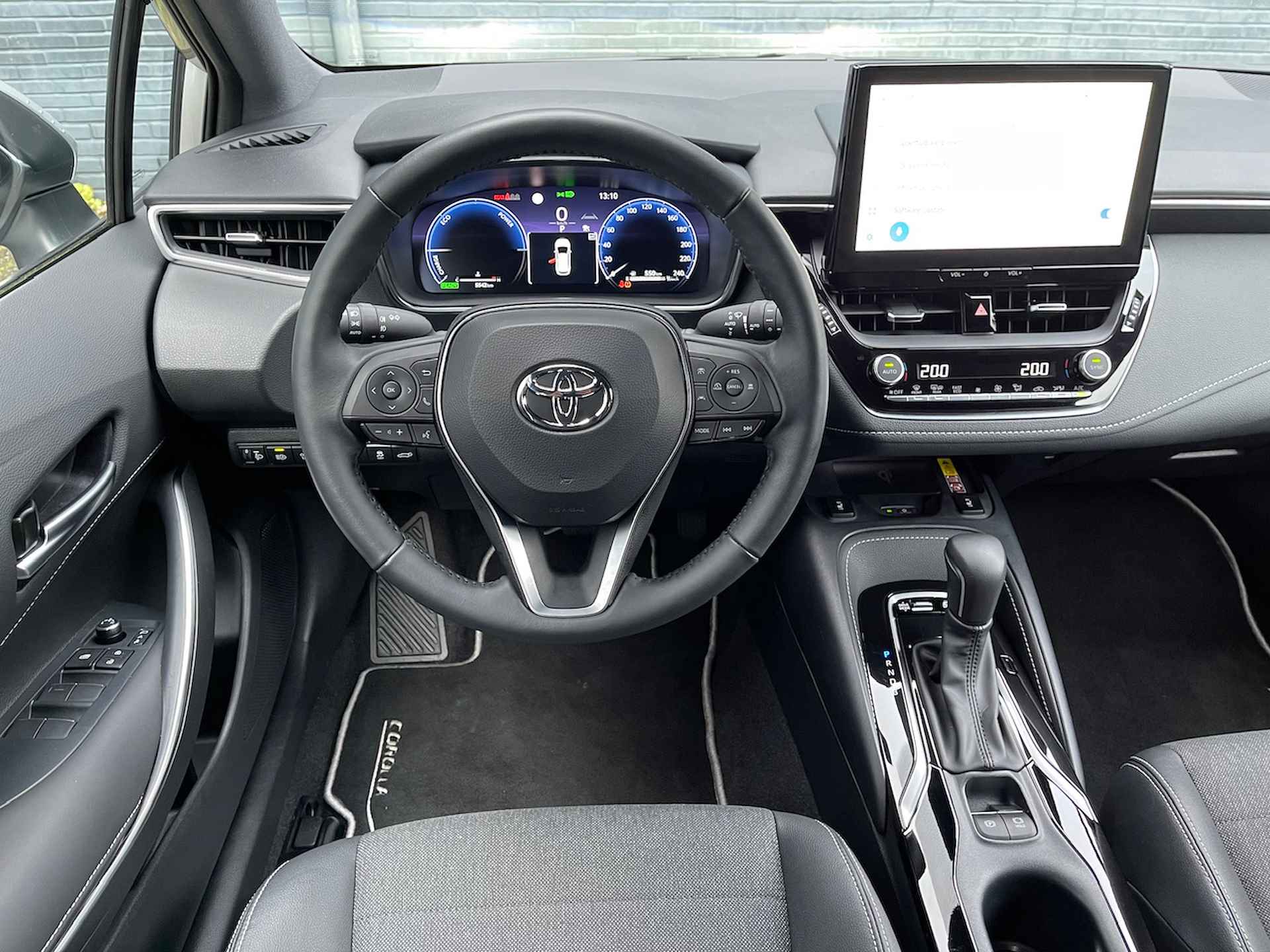 TOYOTA Corolla Touring Sports 1.8 Hybrid 140pk Automaat First Edition | Facelift model | Digitaal Dashboard | Elektrisch Achterklep | Stoel/Stuur Verwarming | Voorraamverwarming | - 5/46