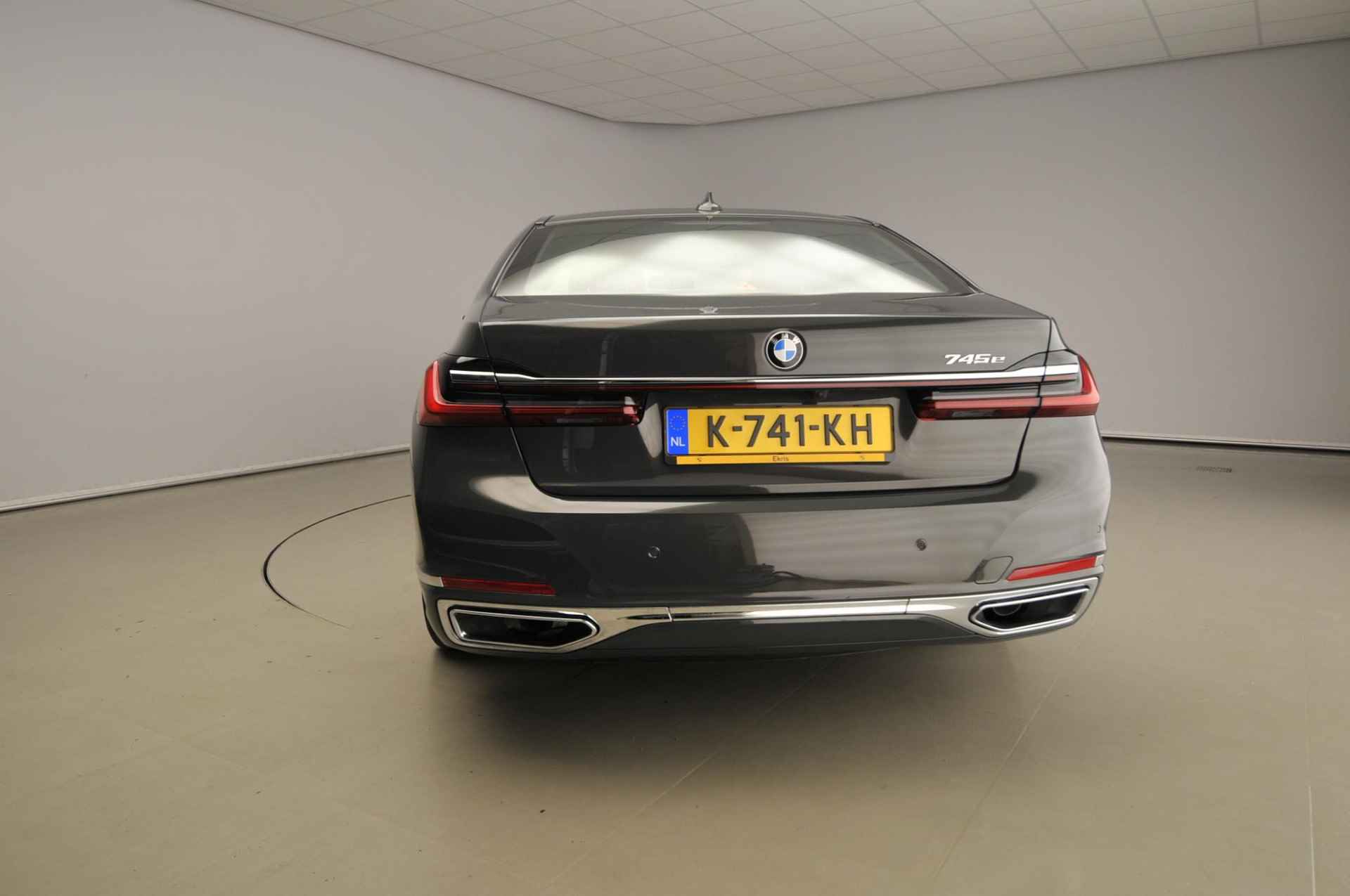 BMW 7-Serie Sedan 745e | Laserlicht | Leder | HUD | Schuifdak | Keyles go | Comfortzetels | Active steering | DAB | Hifi speakers | Alu 18 inch - 7/40