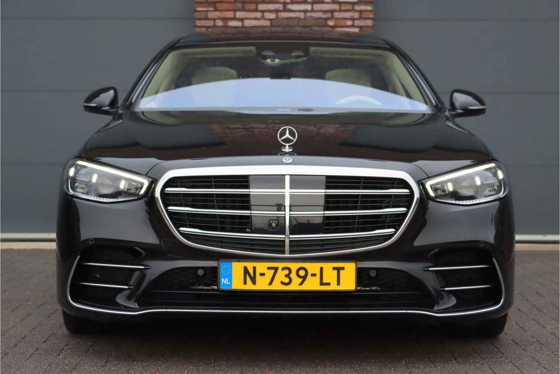 Mercedes-Benz S-Klasse 500 4MATIC Lang AMG Line Aut9 | Luchtvering | Distronic+ | Memory | Burmester | Stoelventilatie V+A | Massage V+A |Schermen Achter | Nappa Leder | 3D-Display | Verwarmd Stuurwiel | Vlakkenverwarming | Standkachel | - 10/41