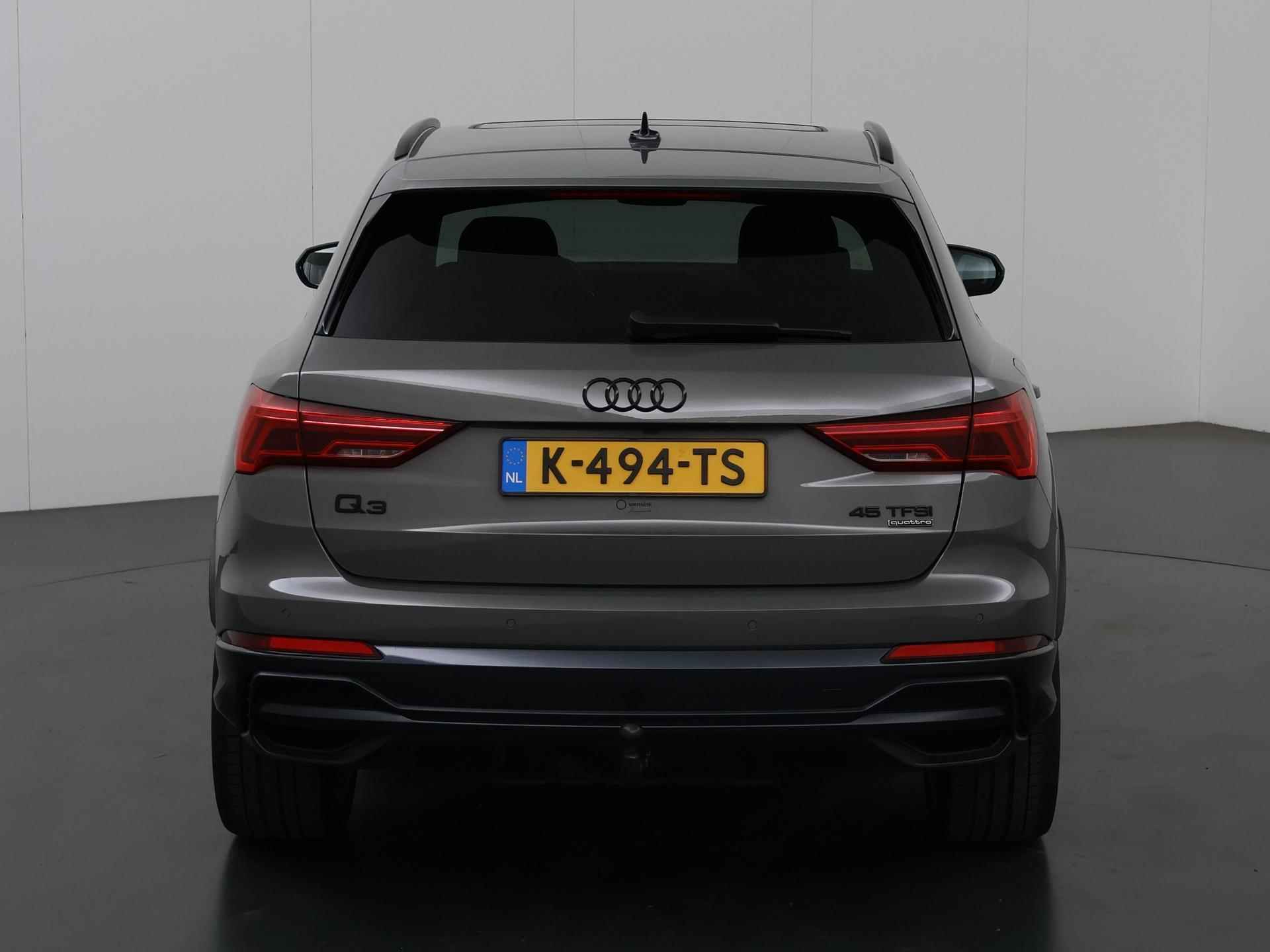 Audi Q3 45 TFSI quattro S-Line | 2x S-Line | Panoramadak | Stoelverwarming | Virtual Cockpit | B&O Audio | Camera | Rijassistent-Systeem | Sportstoelen | Matrix-LED | DAB |  Trekhaak | - 5/45