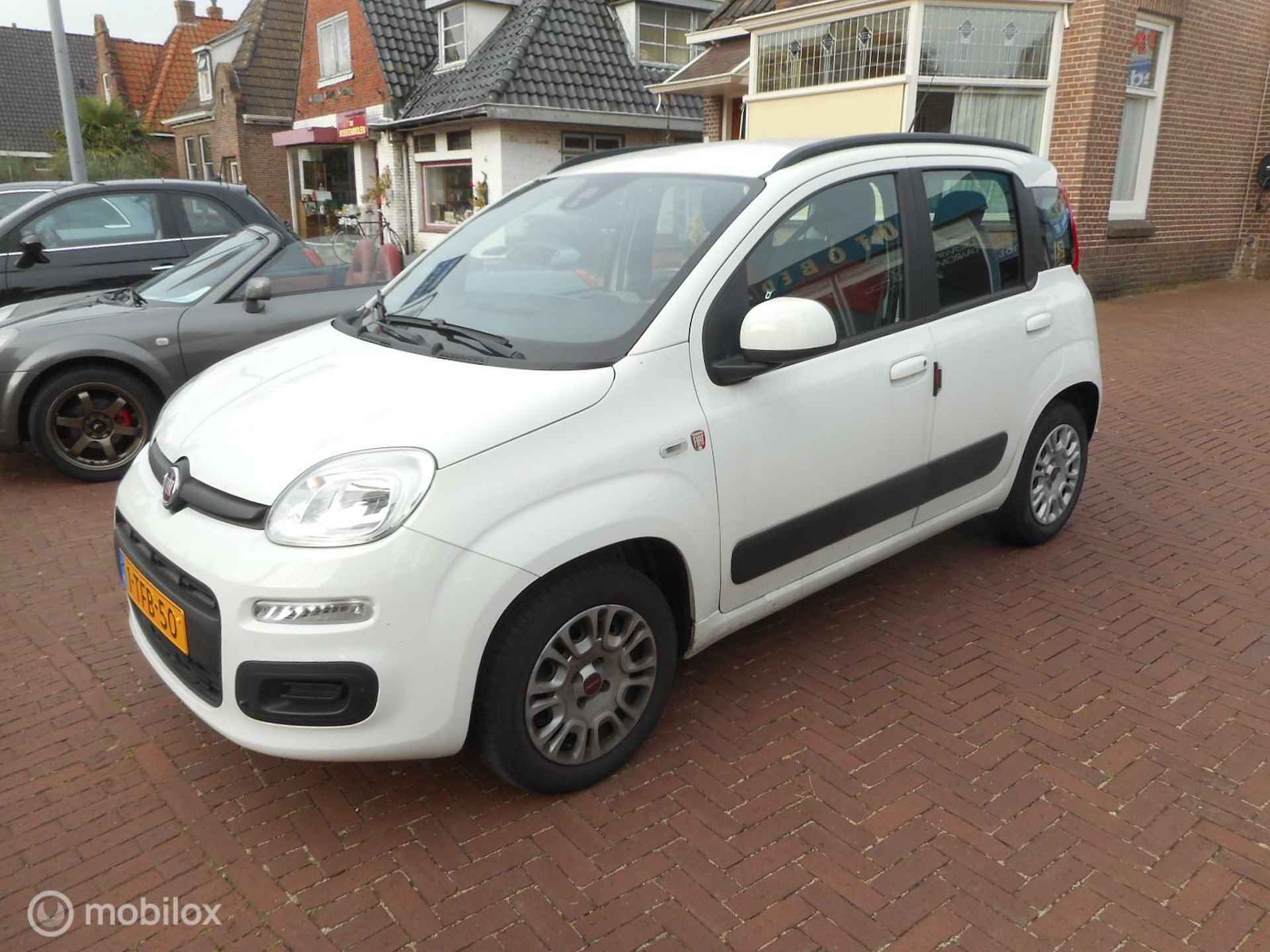 Fiat Panda TwinAir Turbo 85 Lounge Dualogic AUTOMAAT+ESP+PDC+RESERVEWIEL+CITY BRAKE CONTROL - 3/16