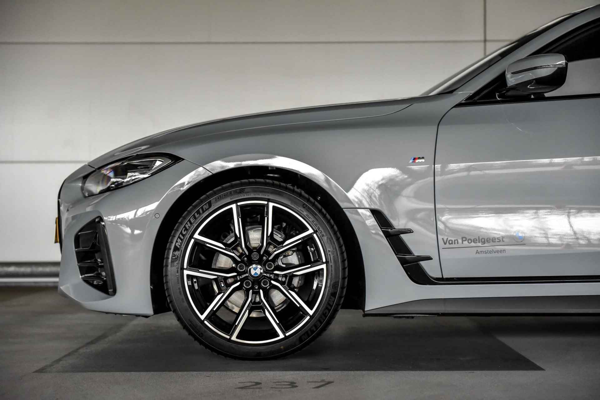 BMW 4 Serie Gran Coupé 420i High Executive | Trekhaak met elektrisch wegklapbare kogel | Ambiance verlichting - 4/22