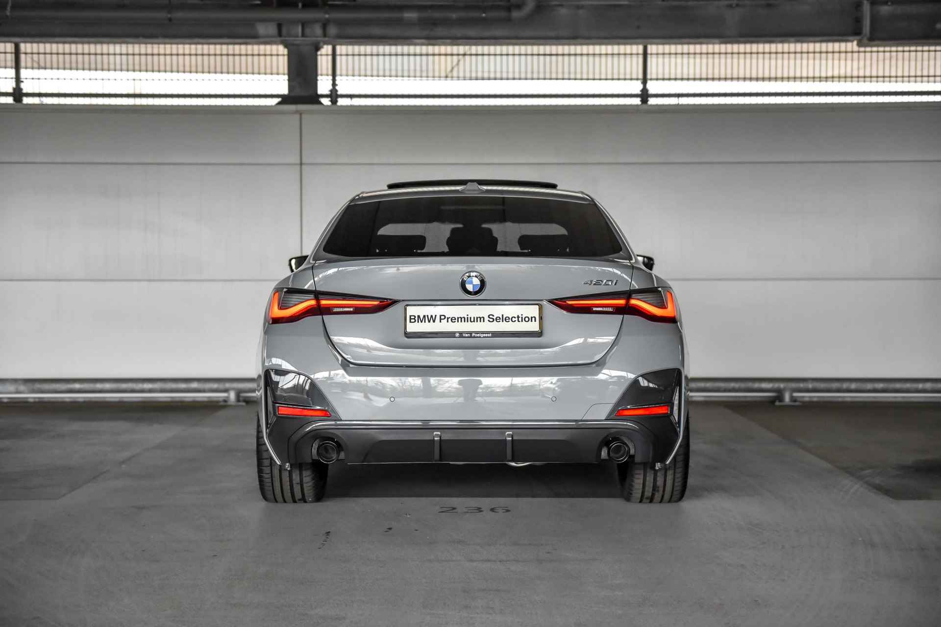 BMW 4 Serie Gran Coupé 420i High Executive | Trekhaak met elektrisch wegklapbare kogel | Ambiance verlichting - 7/22