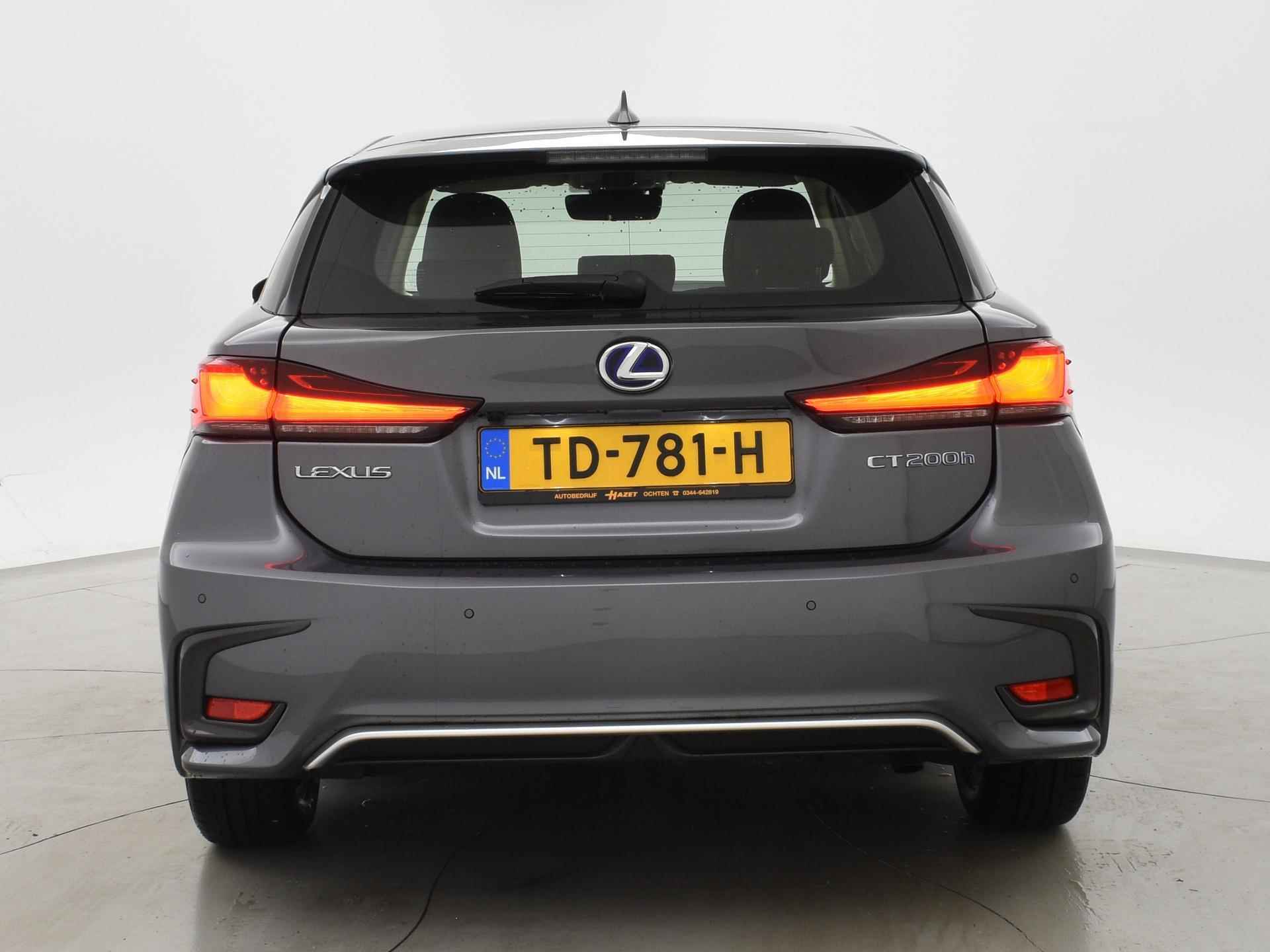 Lexus CT 200h BUSINESS LINE + CAMERA / NAVIGATIE / LED / DEALER ONDERHOUDEN BTW - 8/31