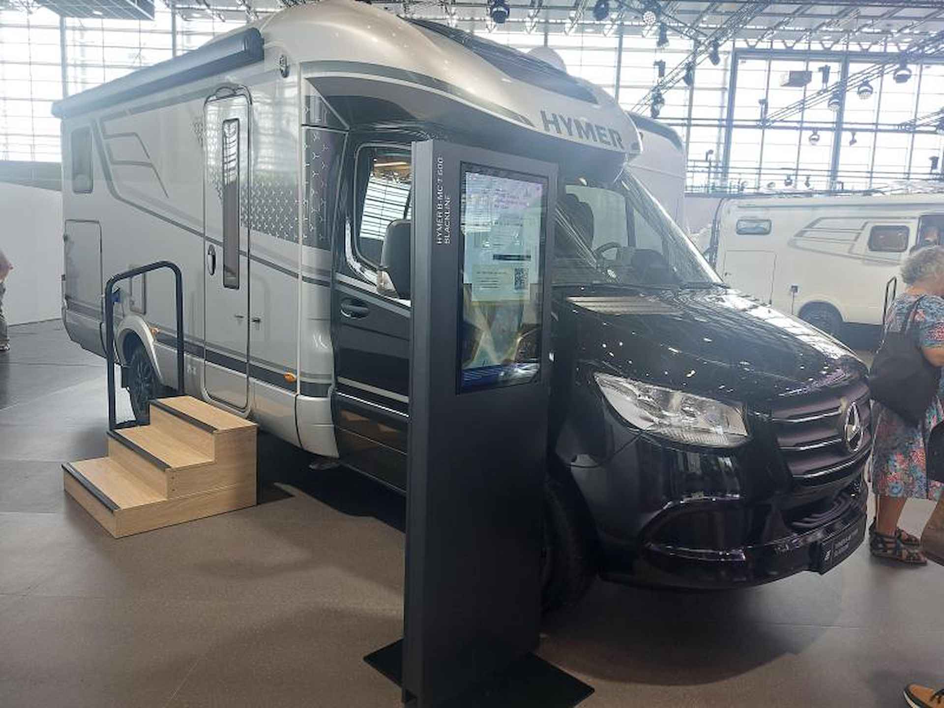 Hymer B-MCT 600  BLACKLINE - ACTIE MODEL - 10/24