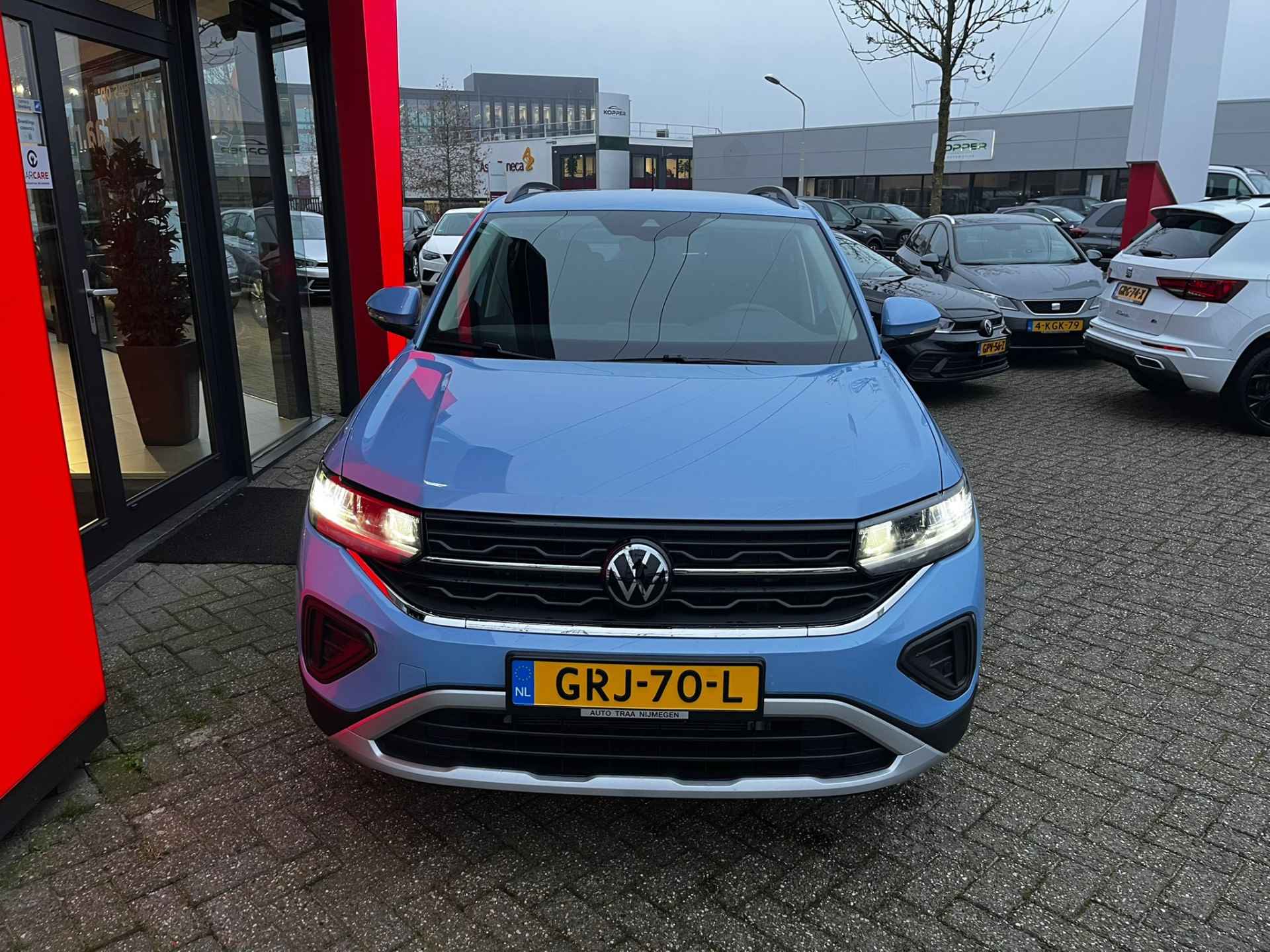 Volkswagen T-Cross 1.0 TSI Life Edition / KEYLESS / NAVIGATIE VIA APP / RIJKLAAR / - 20/21