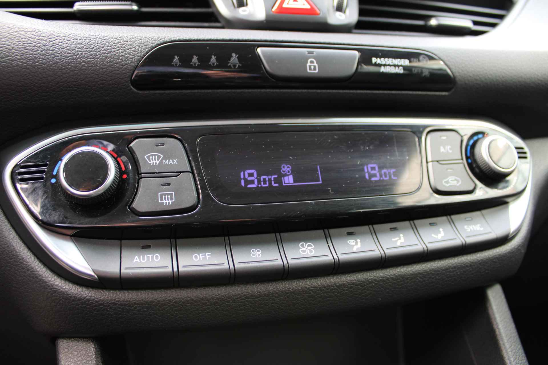 Hyundai i30 Wagon 1.4 Turbo GDI 140 PK Comfort | Navi | Camera | Cruise control | NL auto - 22/23