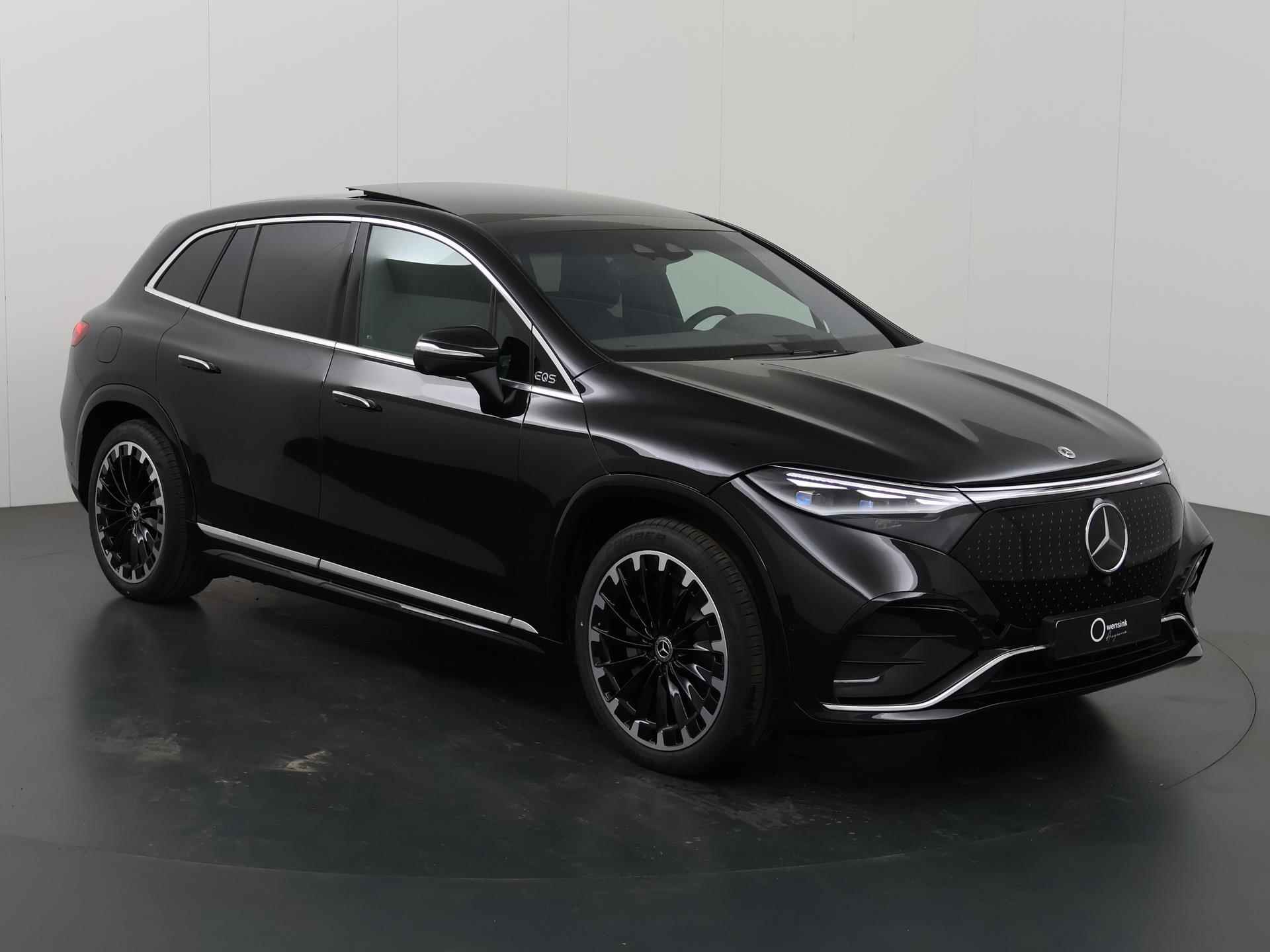 Mercedes-Benz EQS SUV 500 4MATIC AMG Line 108 kWh | Business Class | MBUX Entertainment | Hyperscreen | 22-Inch | Panoramadak | Massage | Trekhaak | Rijassistentiepakket+ | Stoelventilatie en -verwarming | - 24/55