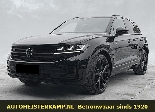 Volkswagen Touareg R 3.0 TSi eHybrid 4MOTION 463 PK ACC Panoramadak 22 Inch Trekhaak Massage