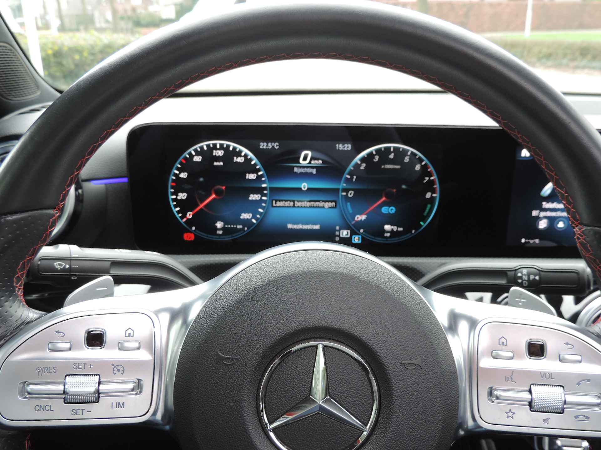Mercedes-Benz A-Klasse 250 e AMG Line Burmester Night-Pakket - Carplay | Stoelen/memory | Pano | Parkeer pakket | 19 inch - 15/50