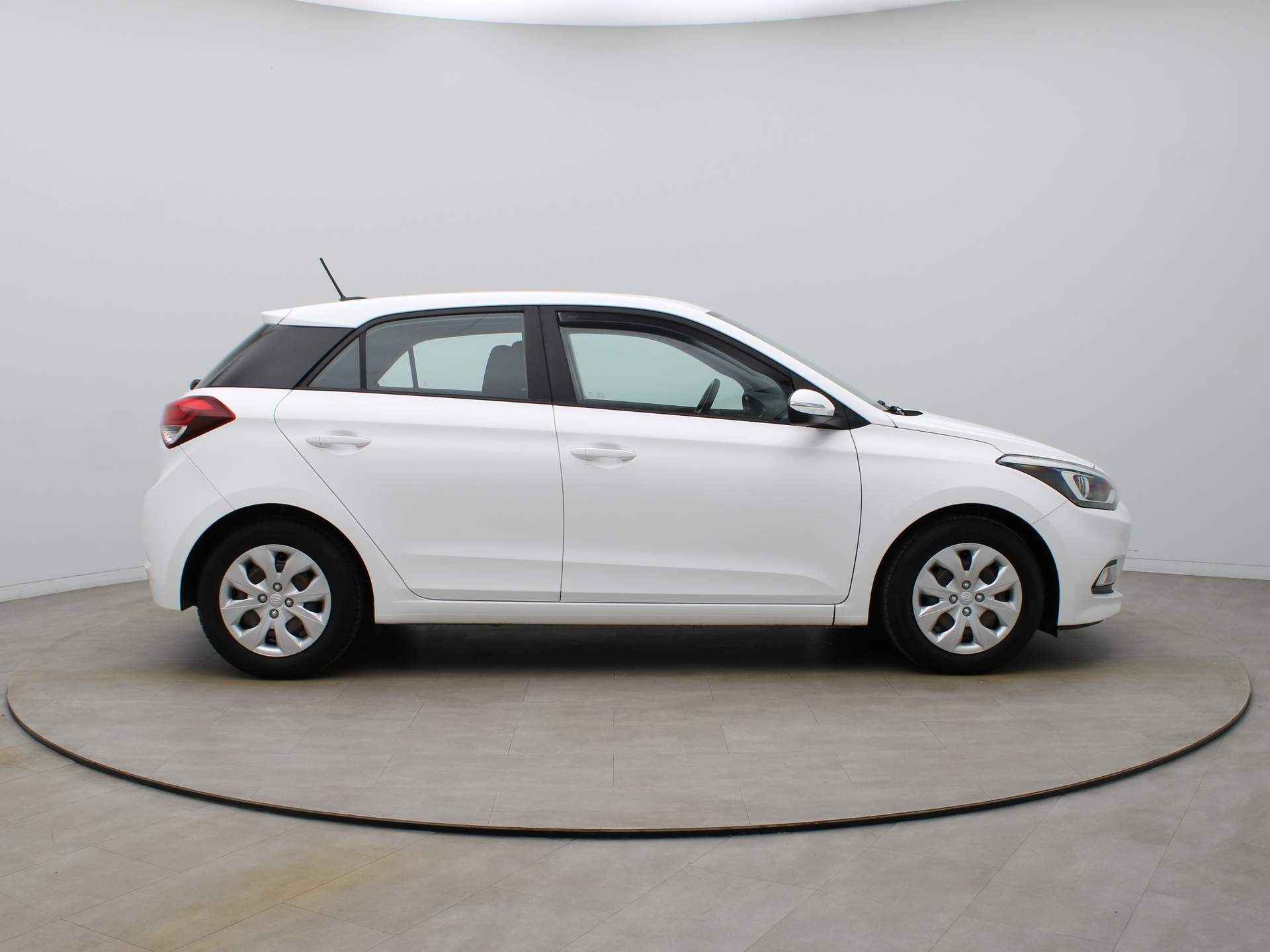 Hyundai i20 T-GDI Comfort Camera | Climate | Navi | Parksens. achter - 24/31