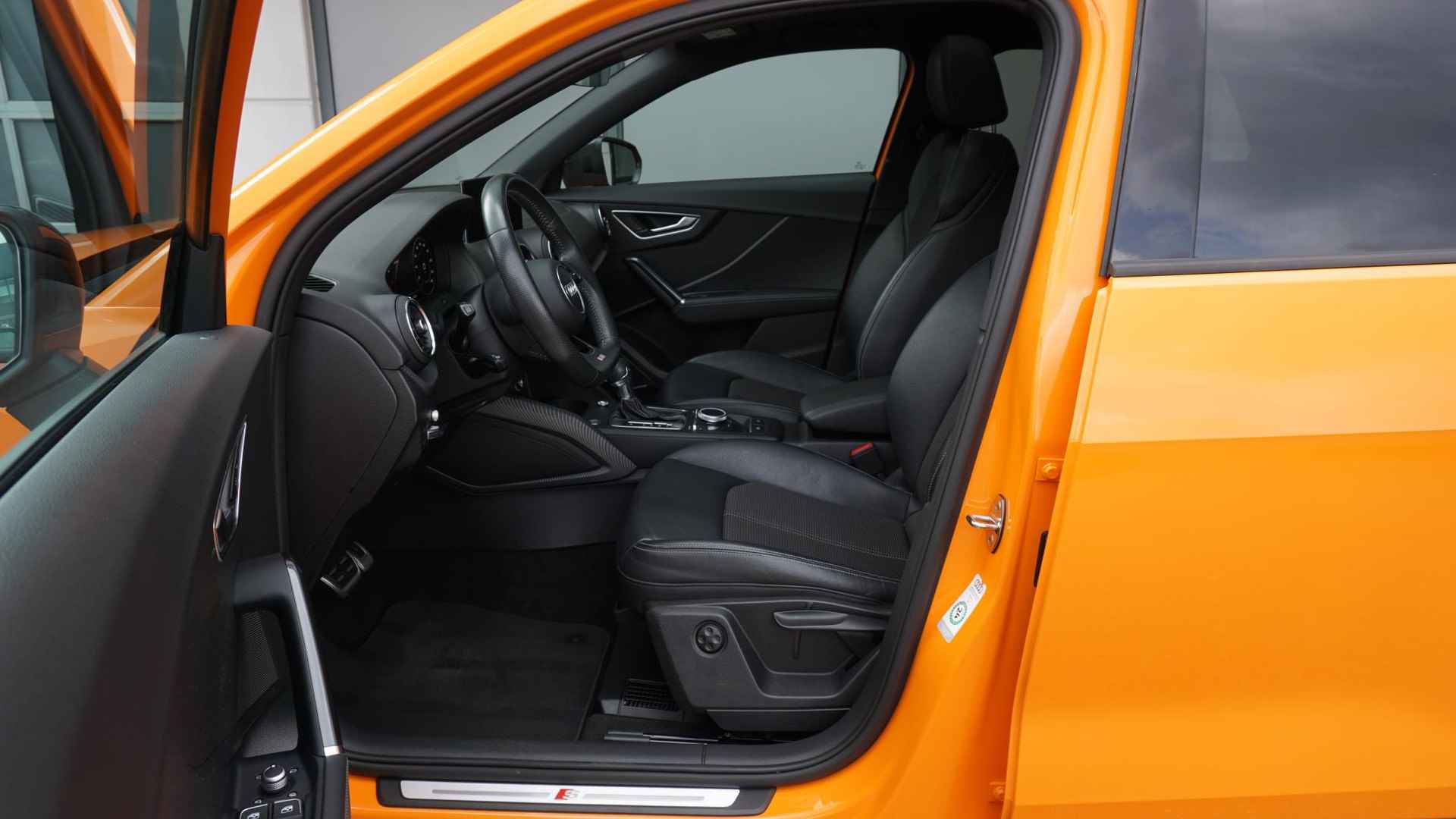 Audi Q2 1.4 TFSI 150pk 2x S-Line Pano.Dak B&O Head-Up 19inch LM Rotor Afn.Trekhaak Carbon pack & Black Pack Keyless Virtual Cockpit *Papaya Orange Pearl* 1e Eigenaar! - 7/84