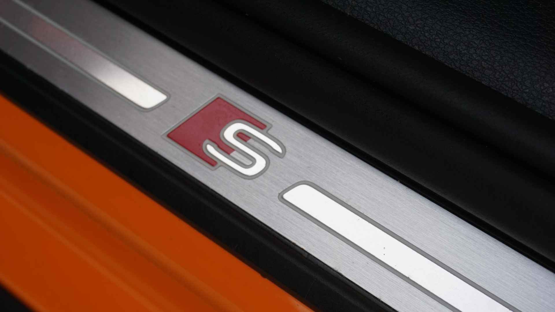 Audi Q2 1.4 TFSI 150pk 2x S-Line Pano.Dak B&O Head-Up 19inch LM Rotor Afn.Trekhaak Carbon pack & Black Pack Keyless Virtual Cockpit *Papaya Orange Pearl* 1e Eigenaar! - 63/84