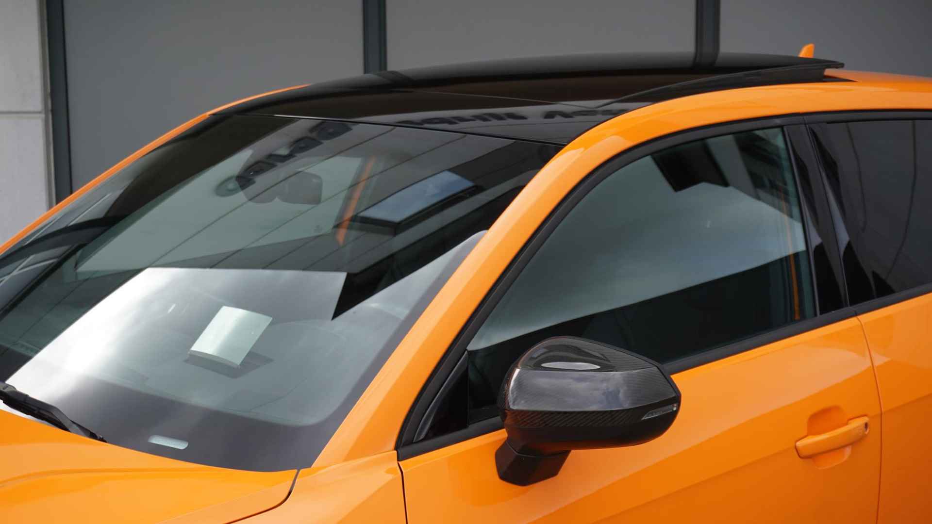 Audi Q2 1.4 TFSI 150pk 2x S-Line Pano.Dak B&O Head-Up 19inch LM Rotor Afn.Trekhaak Carbon pack & Black Pack Keyless Virtual Cockpit *Papaya Orange Pearl* 1e Eigenaar! - 69/84