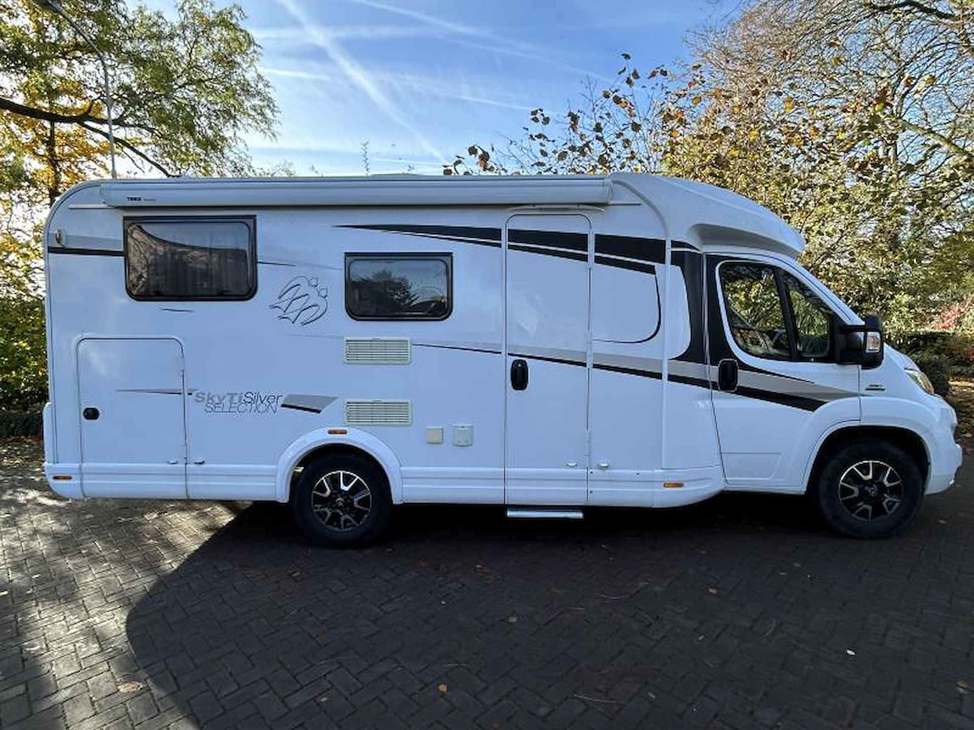 Knaus Sky TI 650 MEG Silver Selection, 2xAirco - 5/25